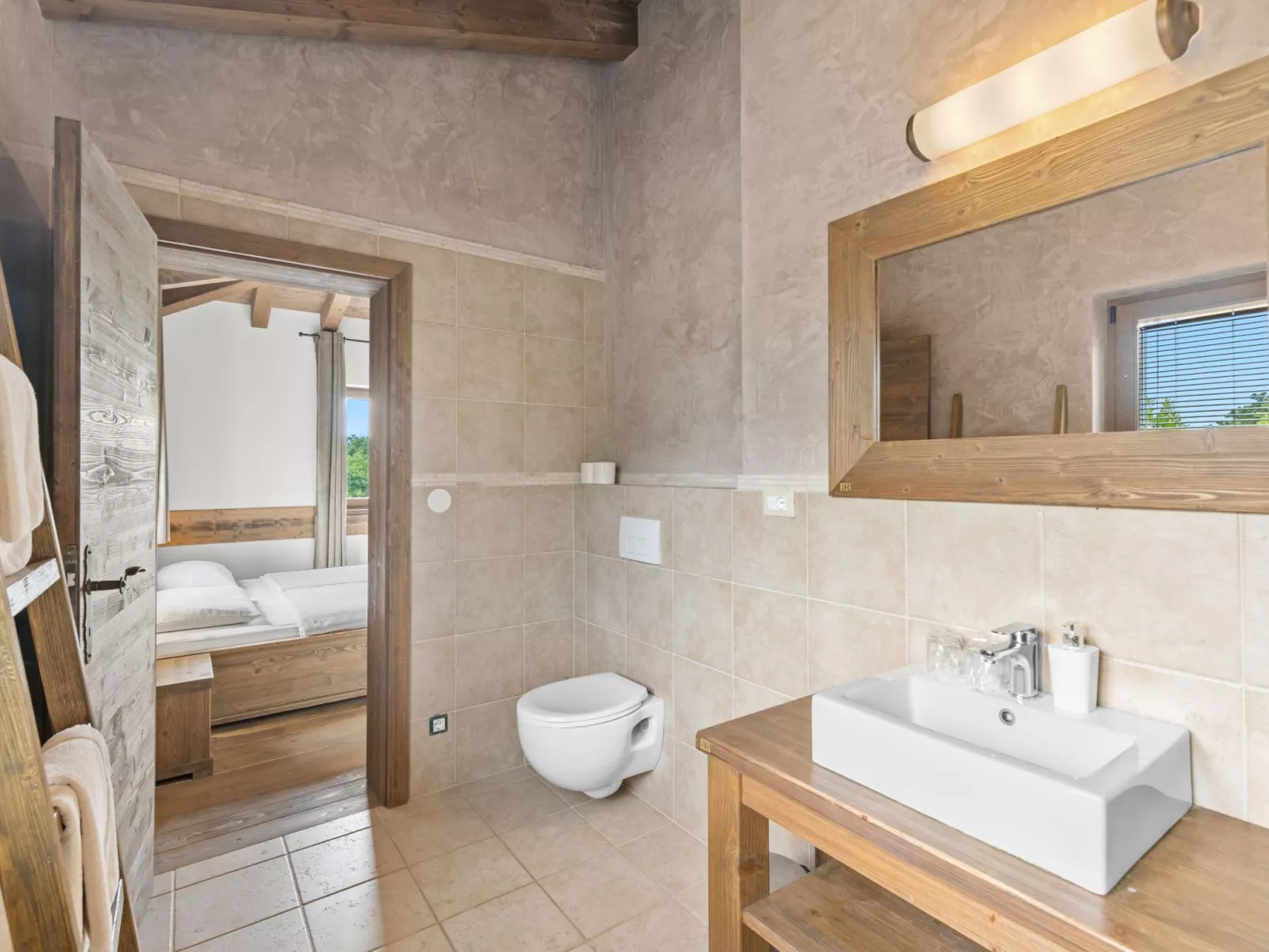 Villa Dante-Image-tags.info