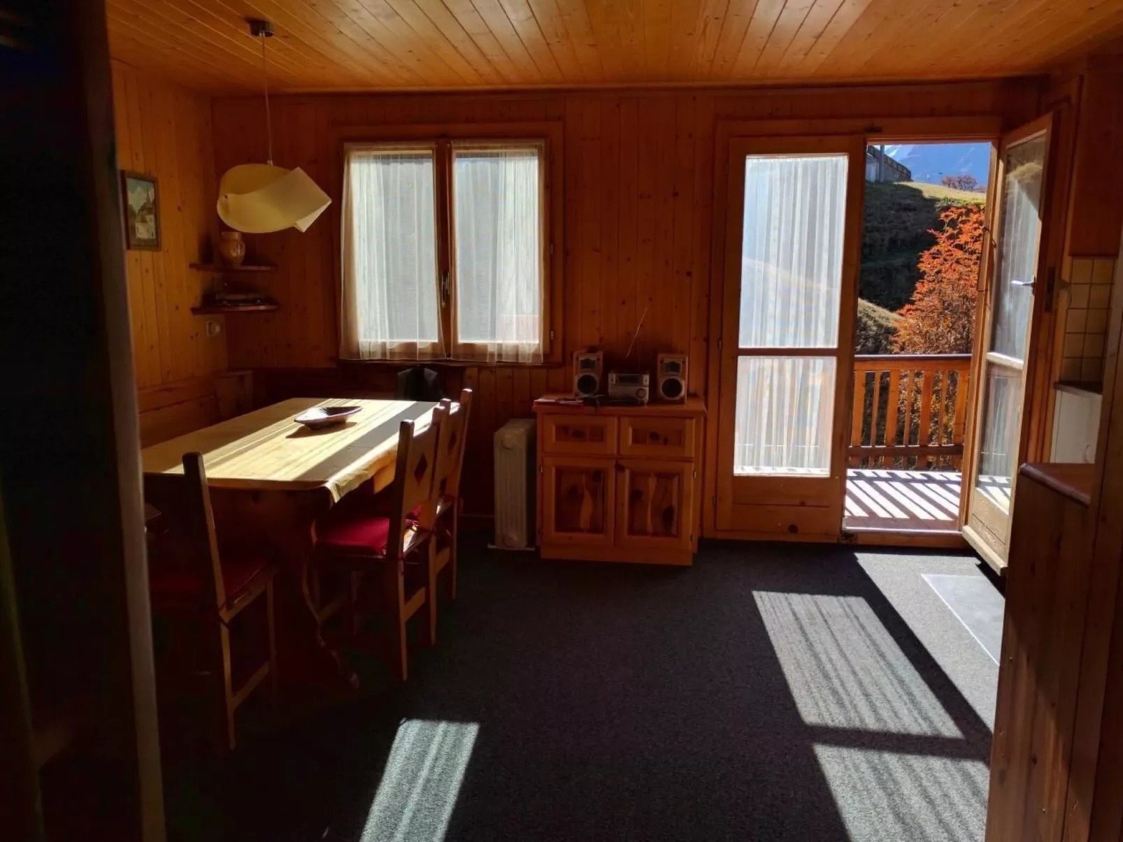 Chalet Marnelia-Binnen