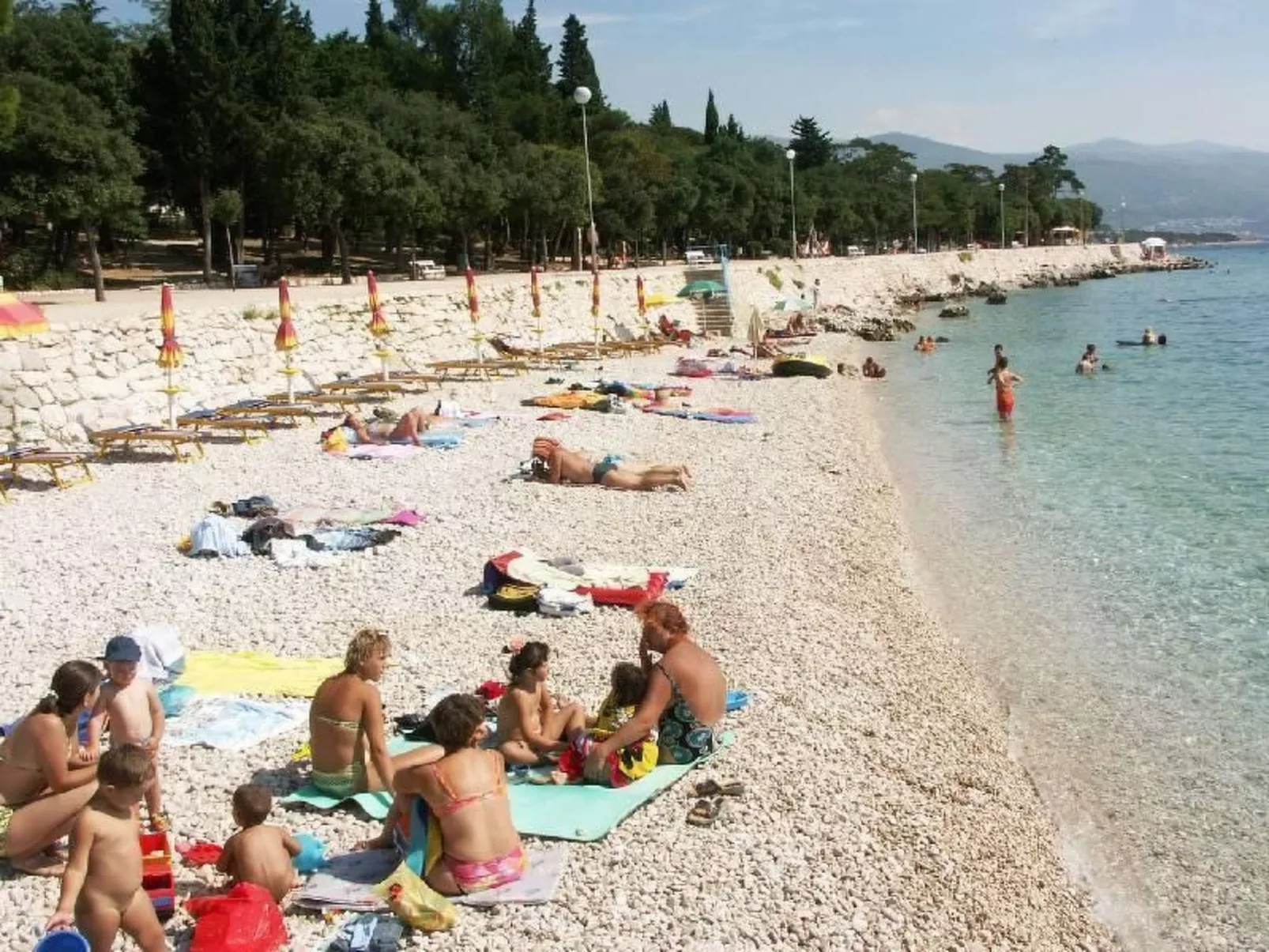 "Adriana" mit Blick auf das Wasser-Buiten