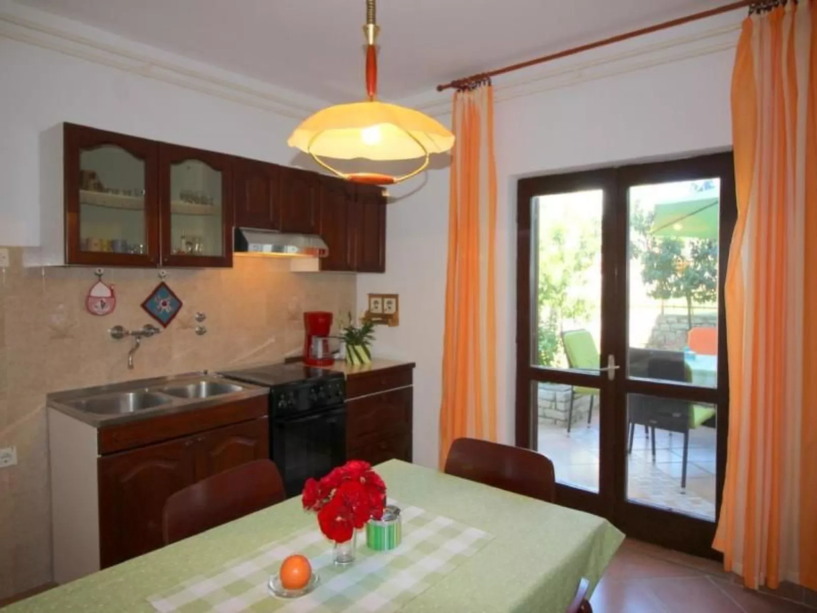 Anka B4-Image-tags.info