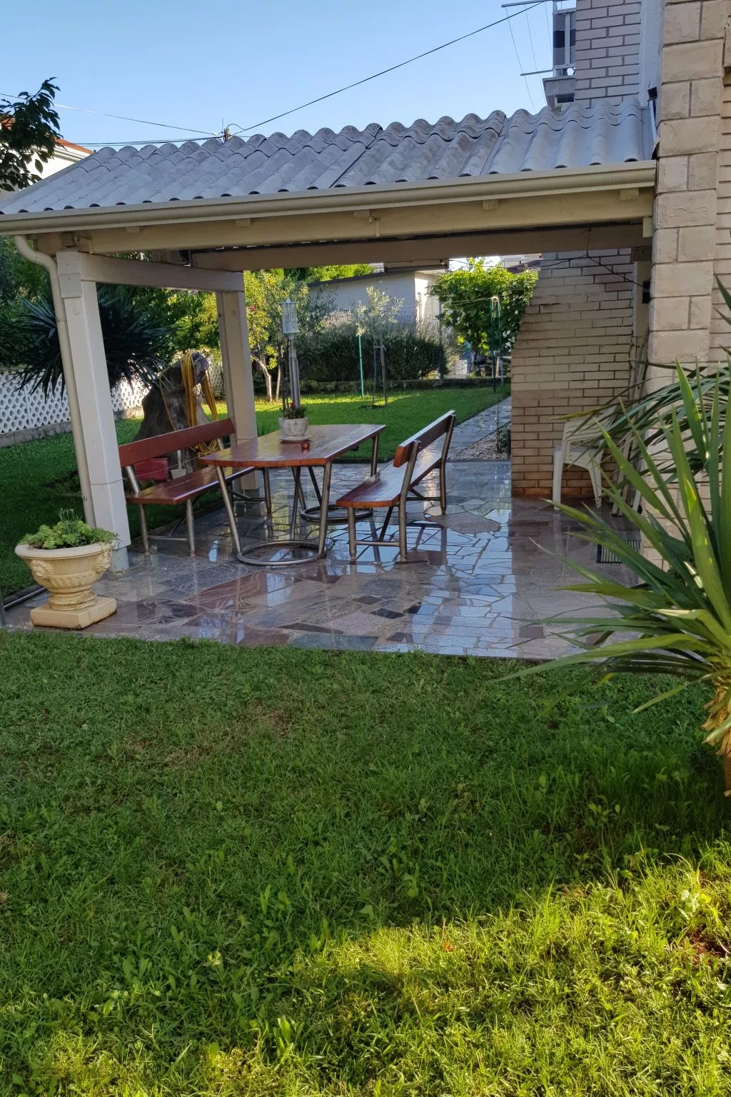 Gemütliches Appartement in Umag mit Garten-Buiten