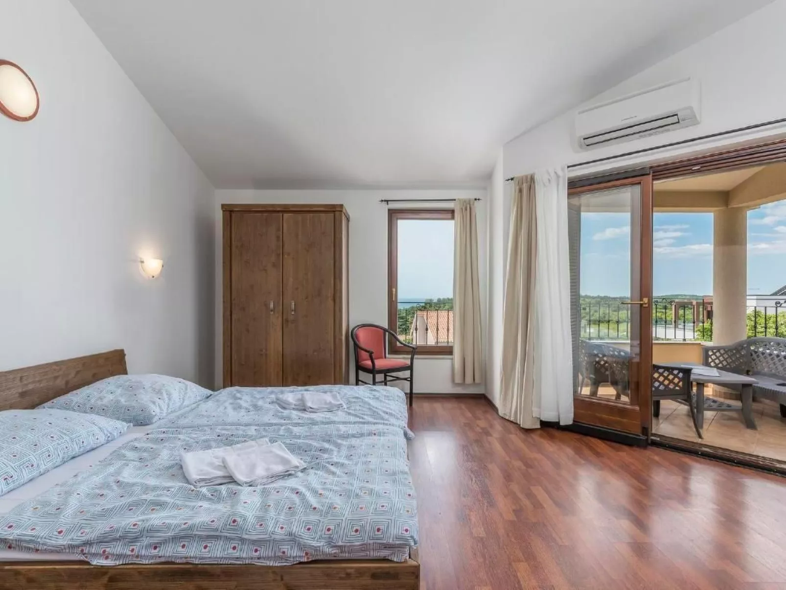 Villa Undina-schönes Haus für große Gruppen-Binnen