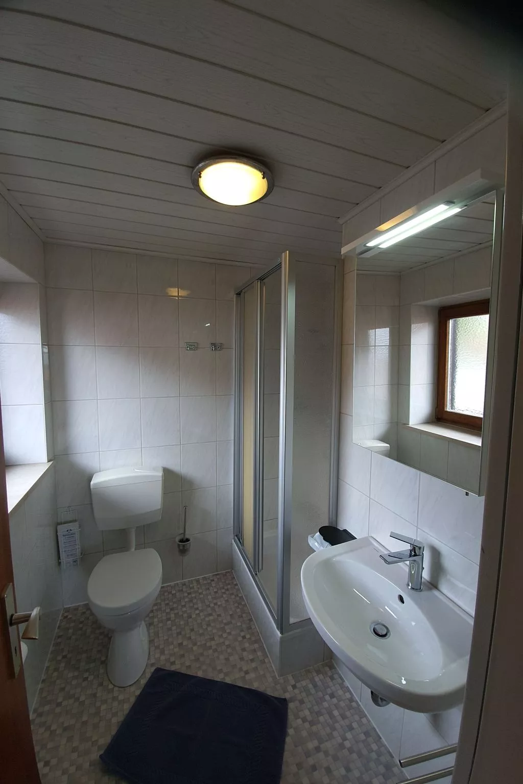 In Glashütt mit Finnischer Sauna-Binnen