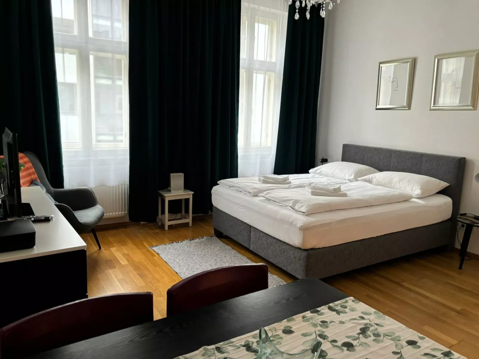 Zentral & ruhig-Image-tags.info