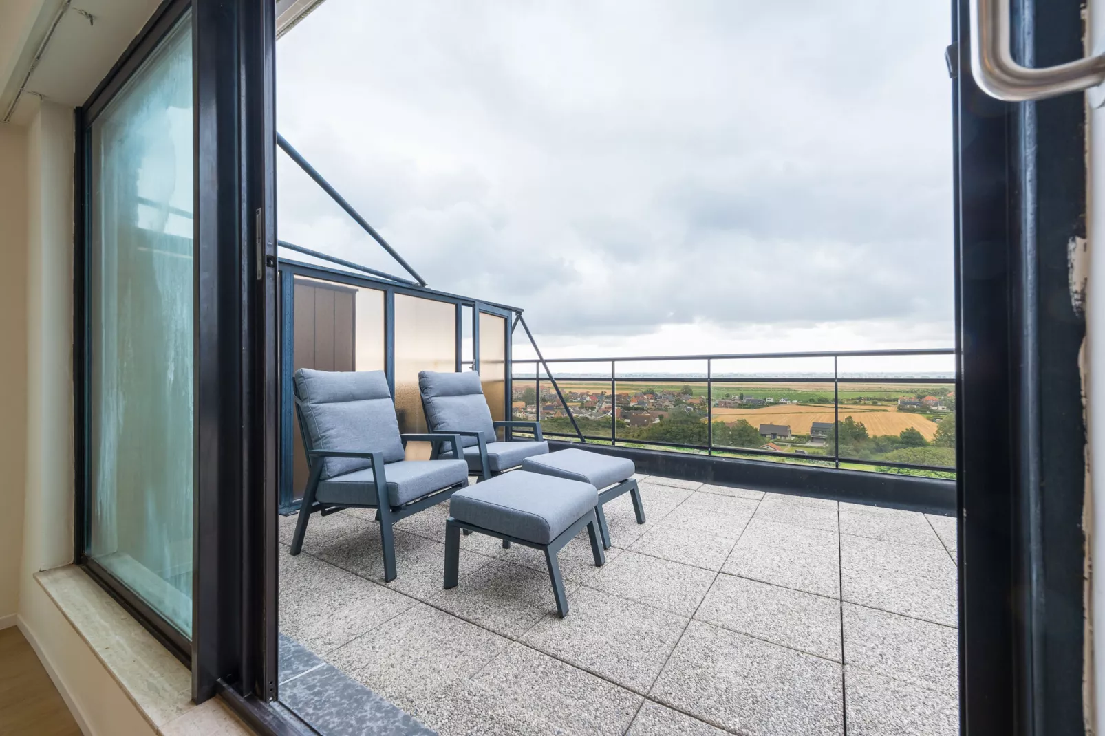 De Rede (2) 1001-Terrasbalkon