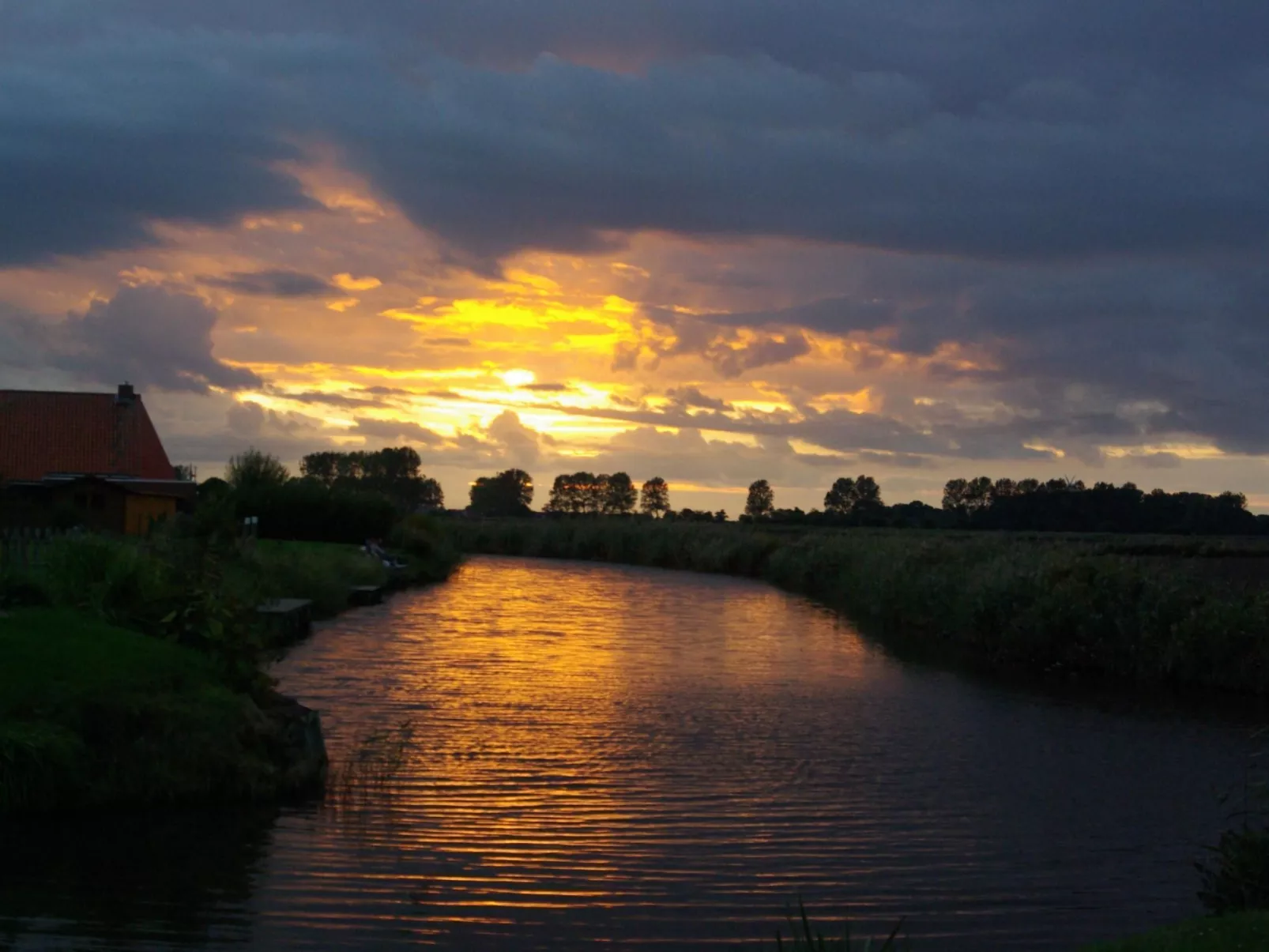 In Grimersum mit Grill und Garten-Buiten