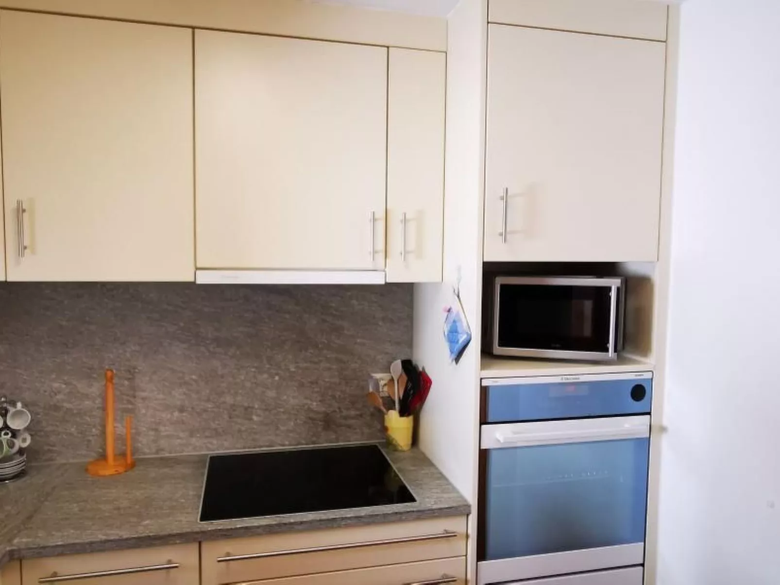 Via charels sur 8-Binnen