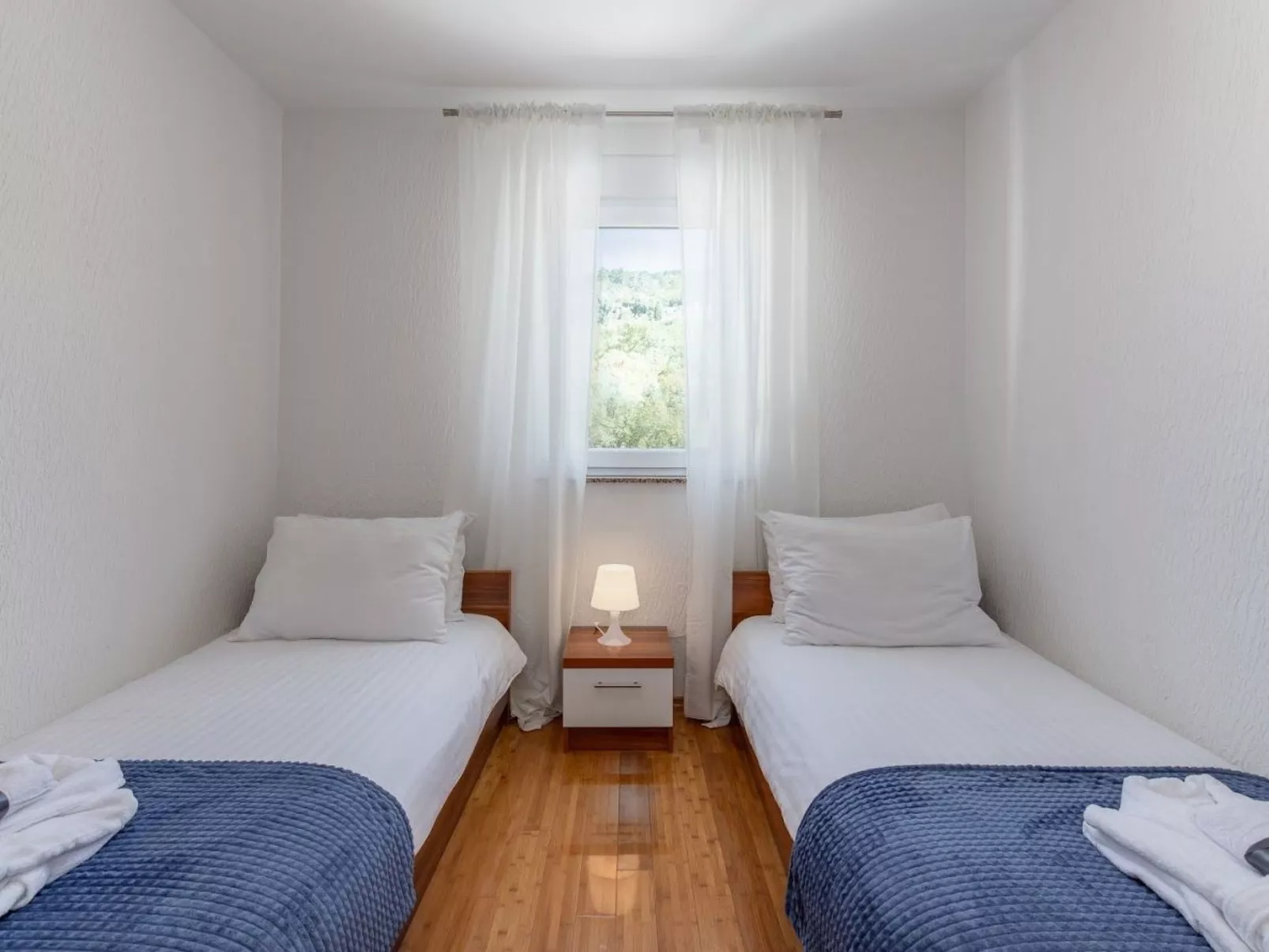 Wohnung mit Terrasse und Meerblick-Binnen