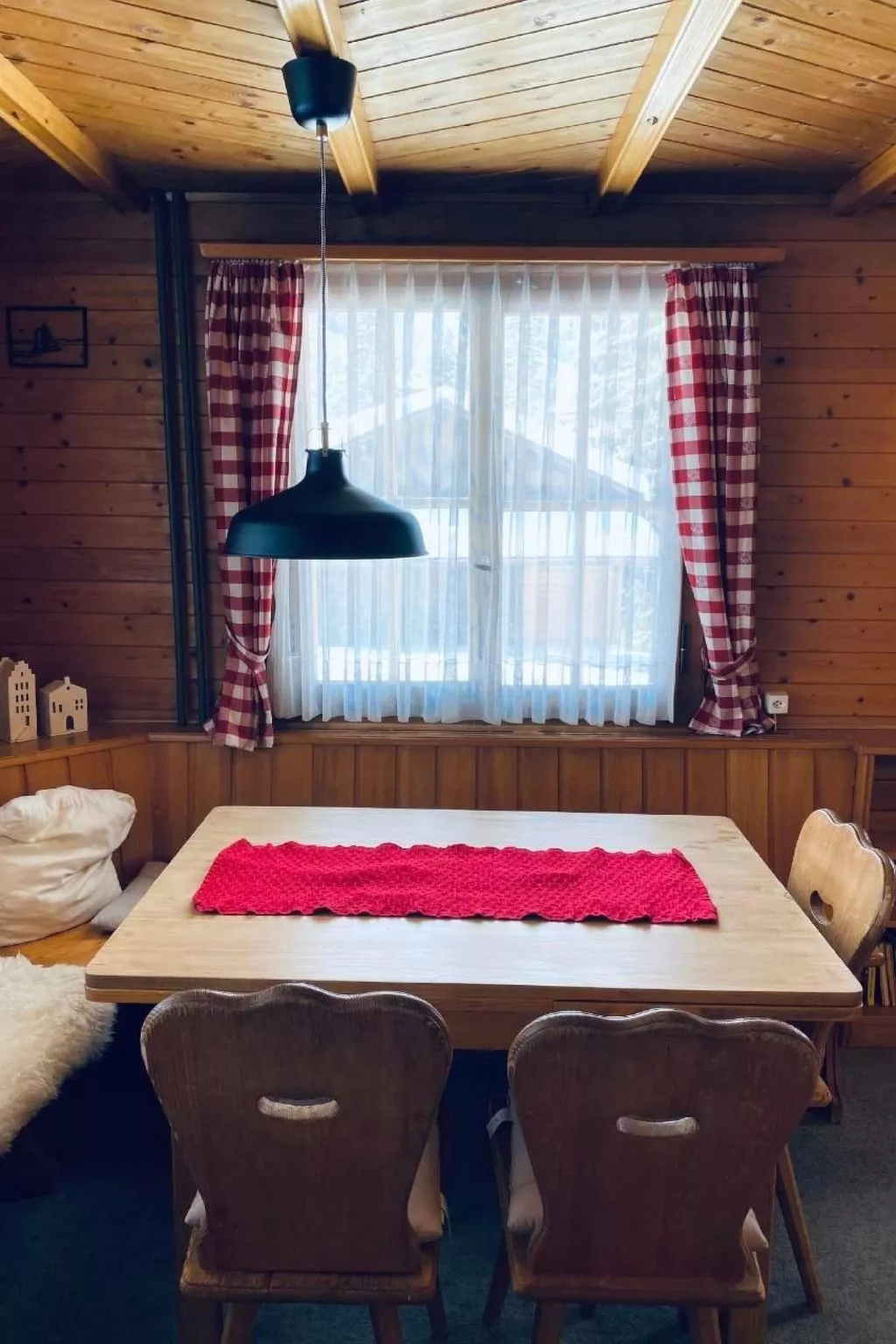 Chalet Bacchus (EG)-Binnen