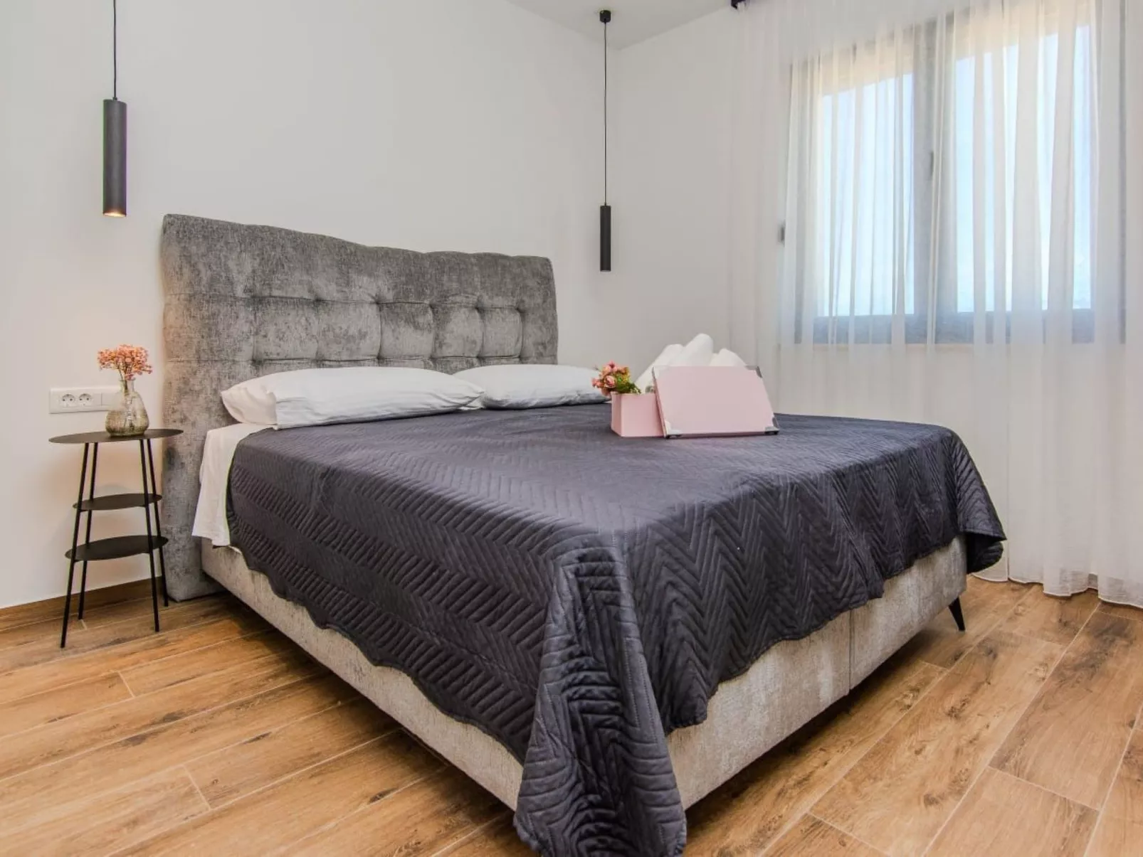 Neues modernes Poolhaus in Privlaka-Image-tags.info