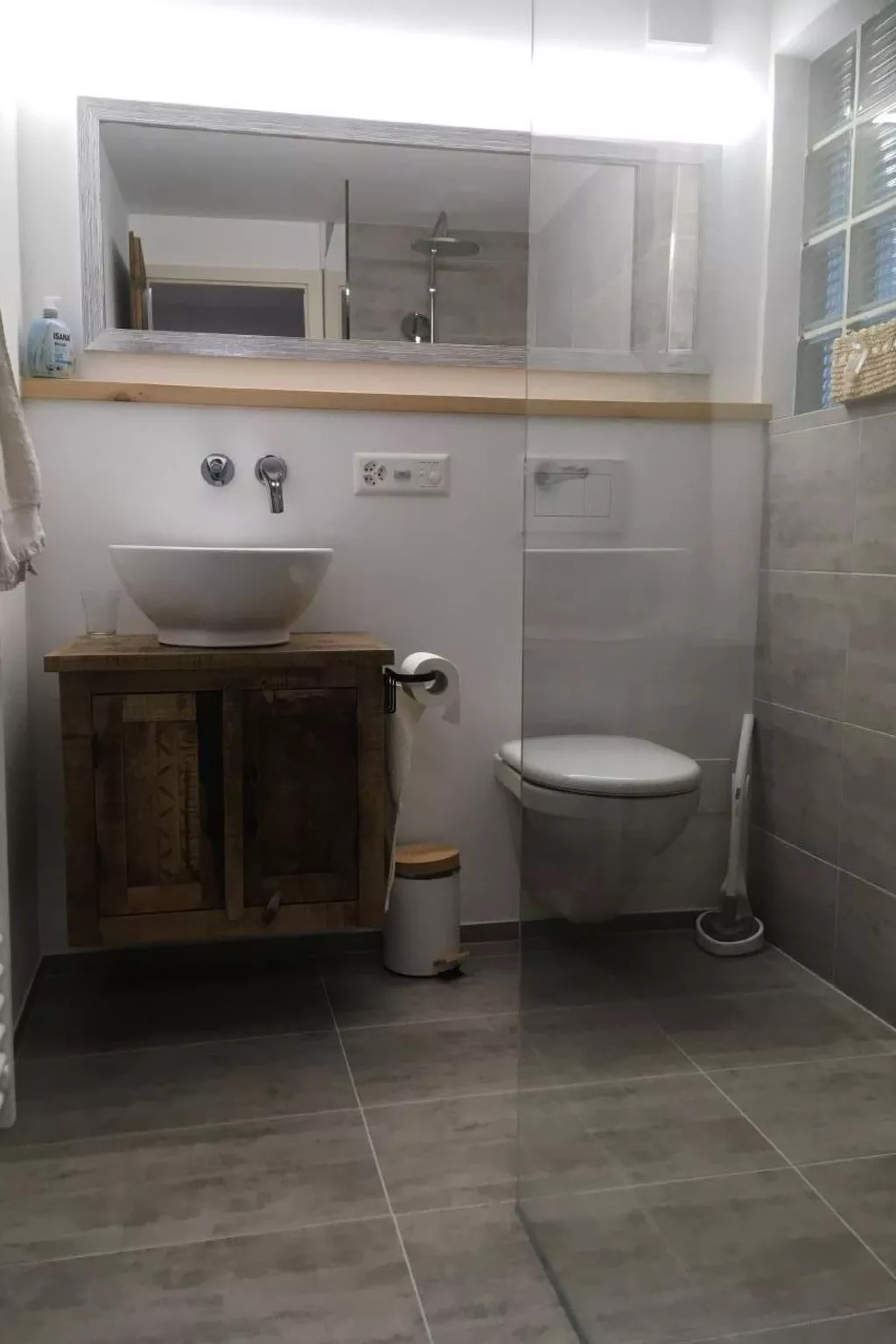 Chasa Jaro-Image-tags.info