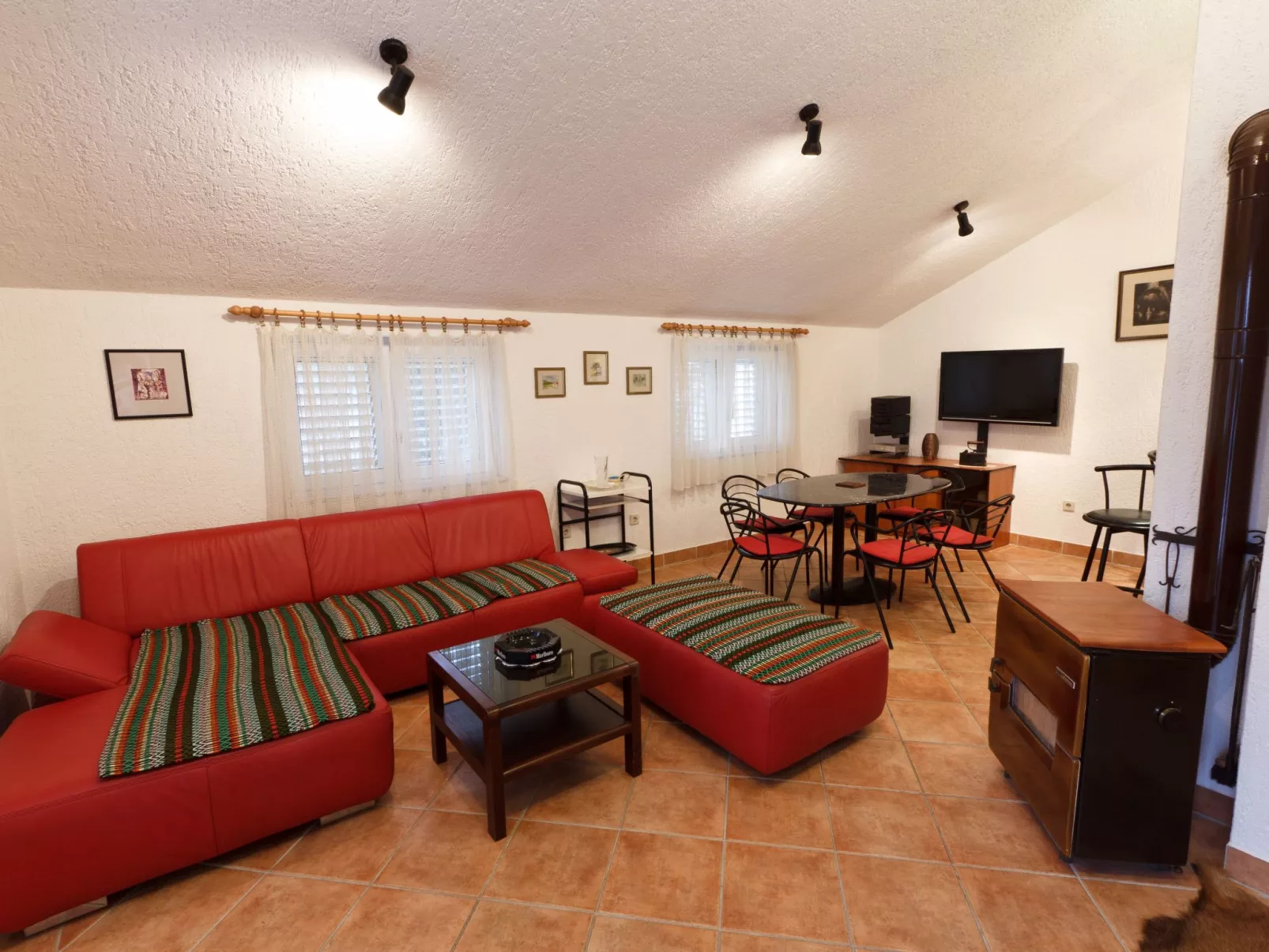 Appartement in Malinska mit Großer Terrasse-Binnen