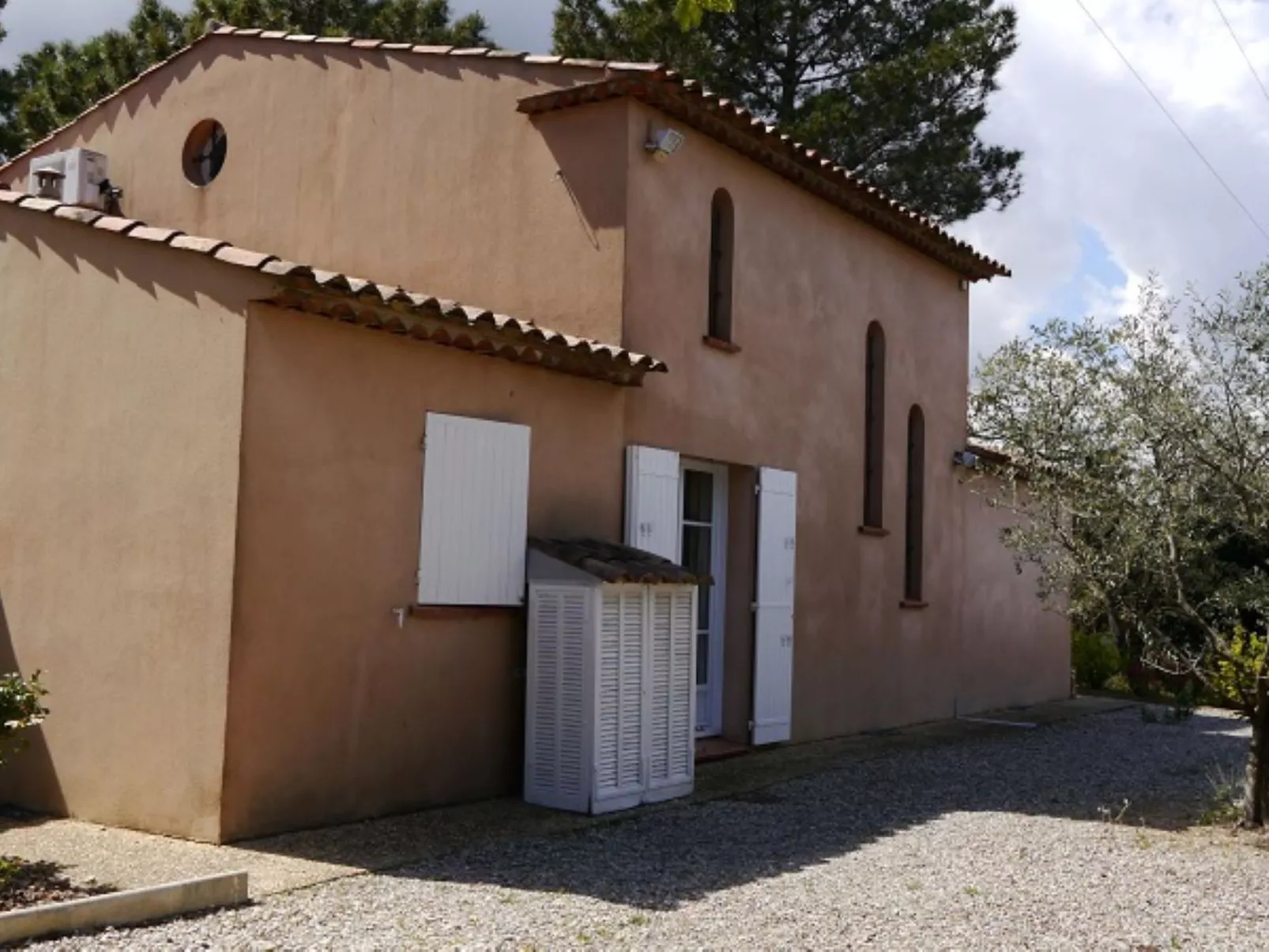 Ruhige Villa mit Pool im Herzen der Weinberge-Binnen