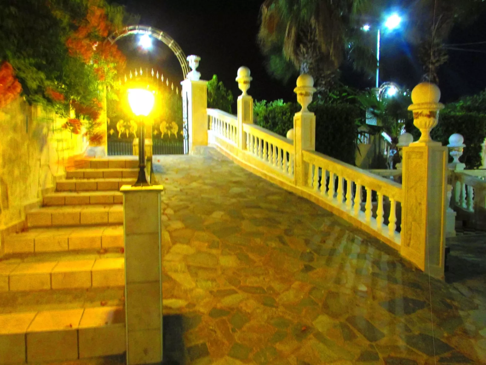 Castellino Loft Apartment with balcony for 5 people-Buiten