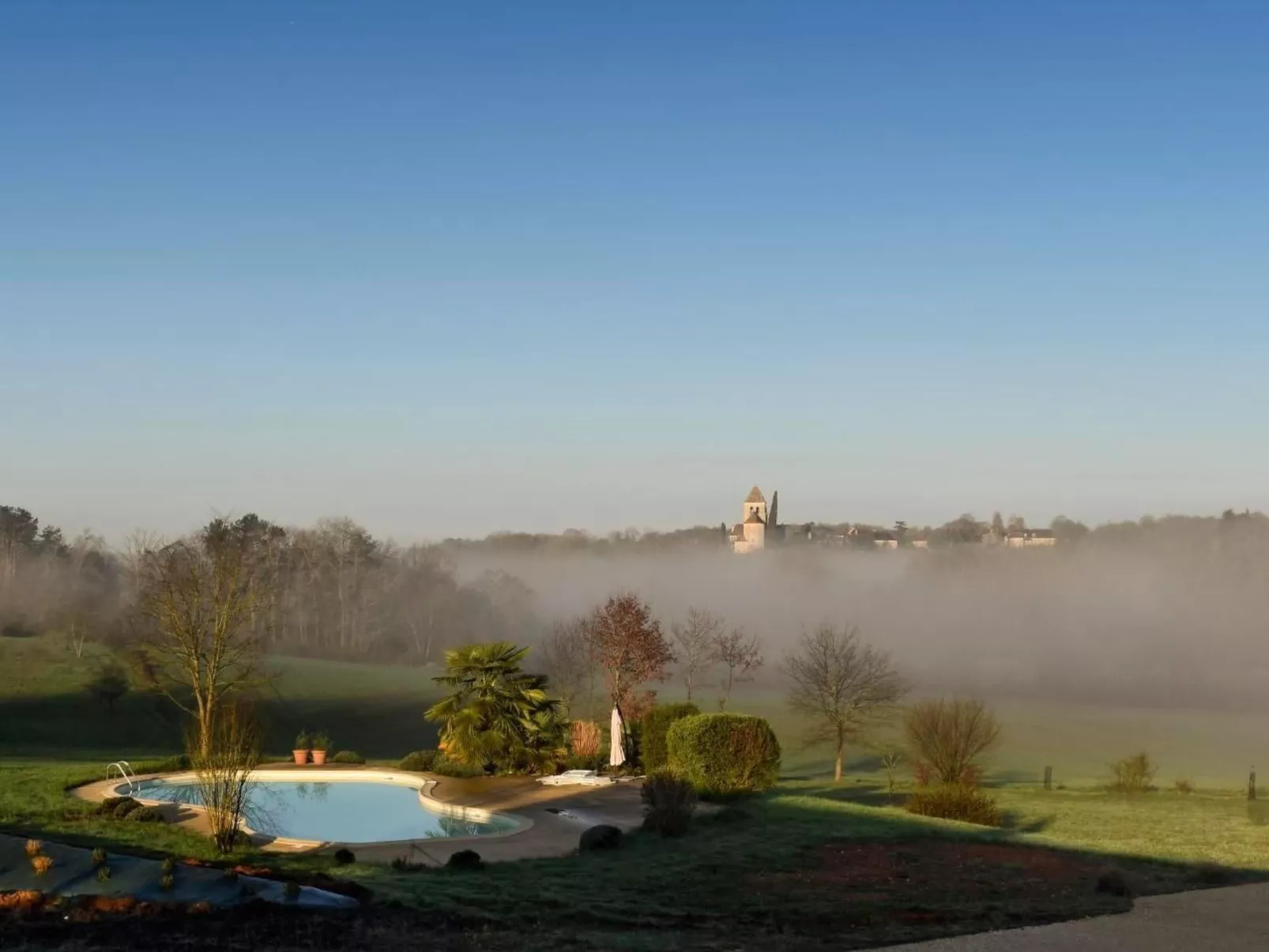 Swimmingpool, ruhig auf dem Land für zwei-Buiten