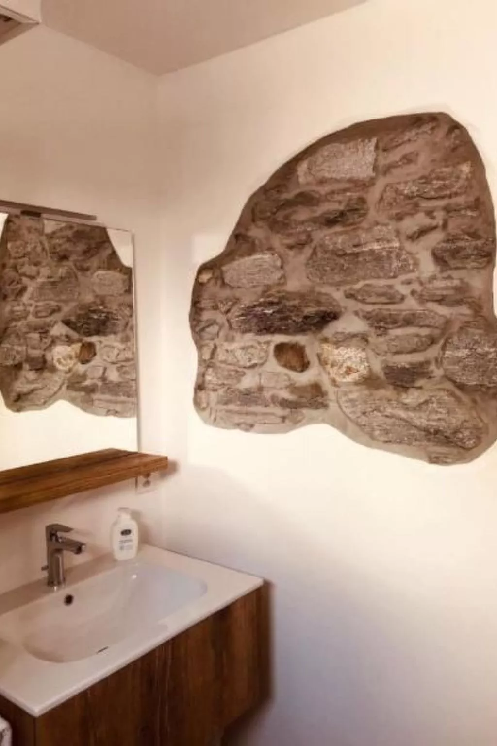 Casa Ruscada-Image-tags.info