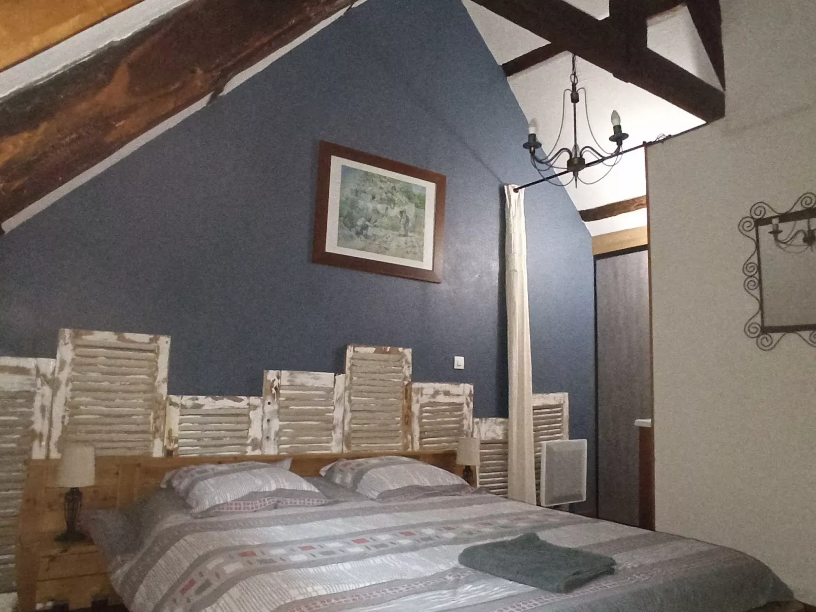 "Der Bauernhof des Vaters"-Binnen