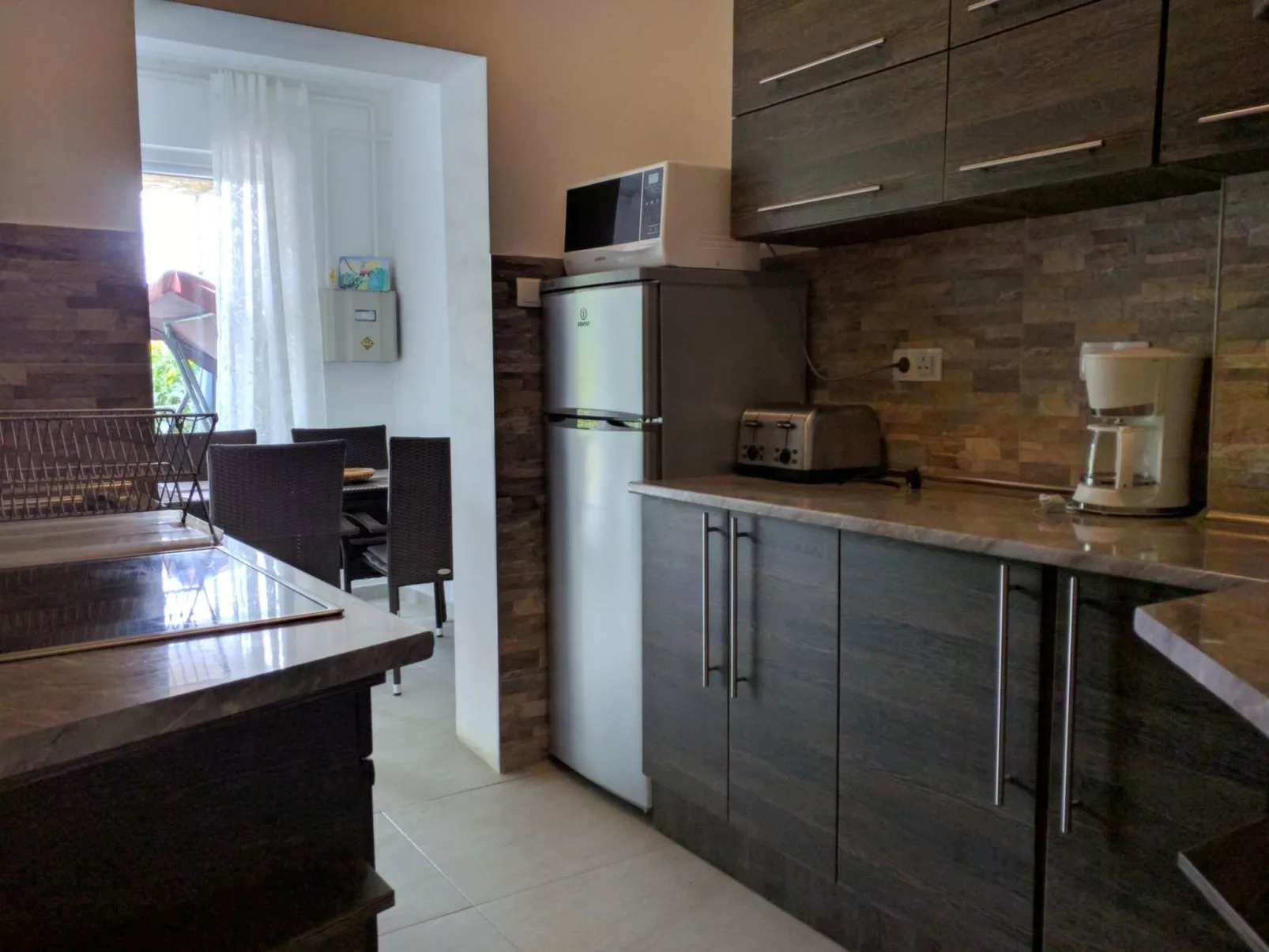 Doppelhaushälfte für sechs Personen mit Terrasse-Binnen