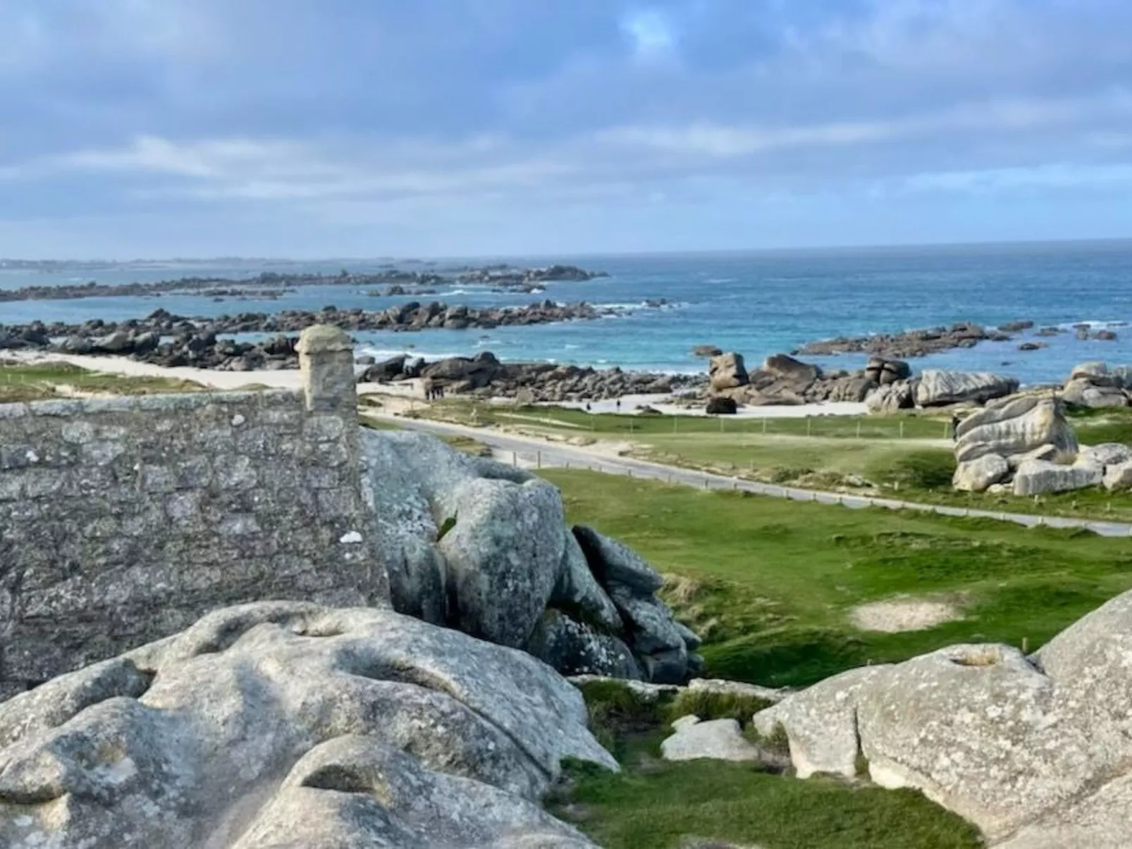 "La Maison du Quai" (Das Haus am Kai)-Buiten