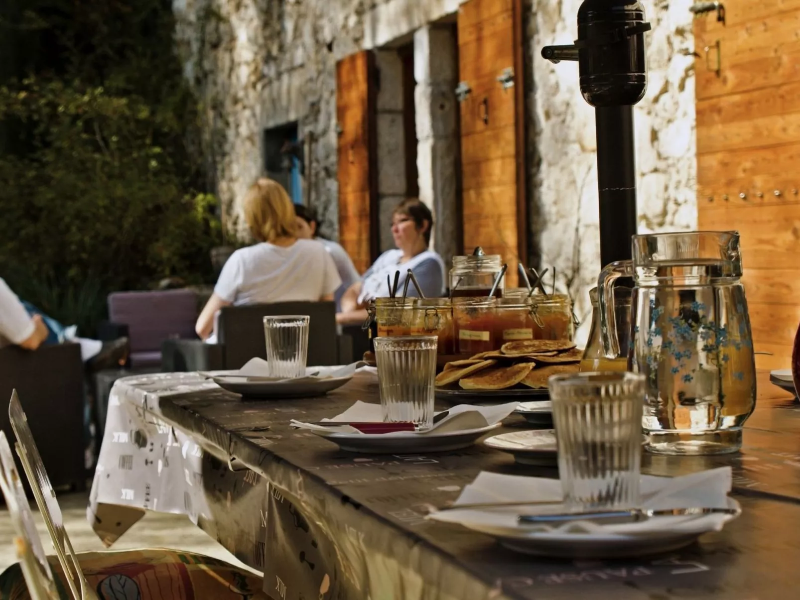 Wassermühle am Fluss-Image-tags.info