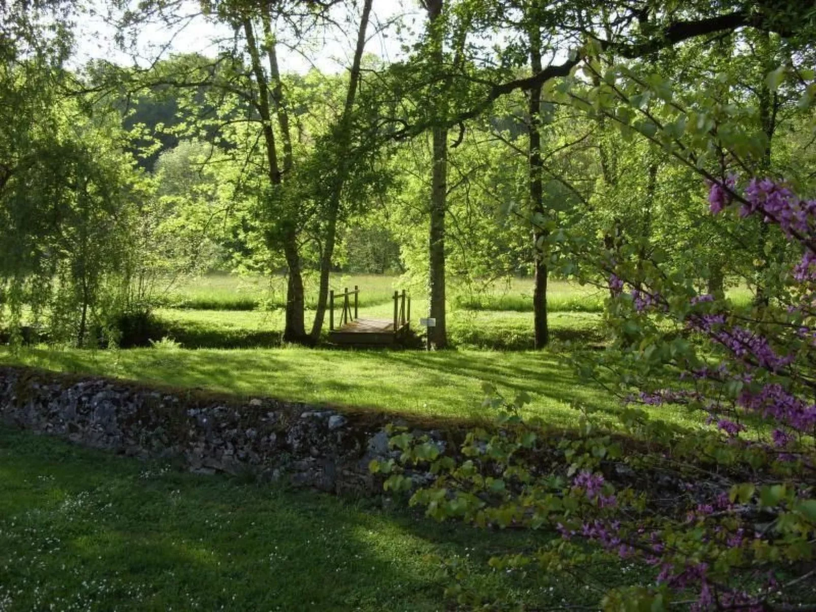 La Monestière-Buiten