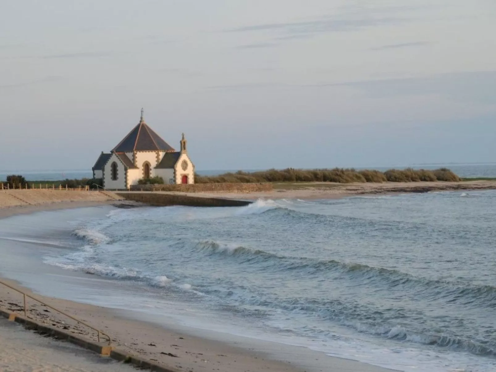 "L'Aube" - privates SPA - ruhig gelegen-Buiten