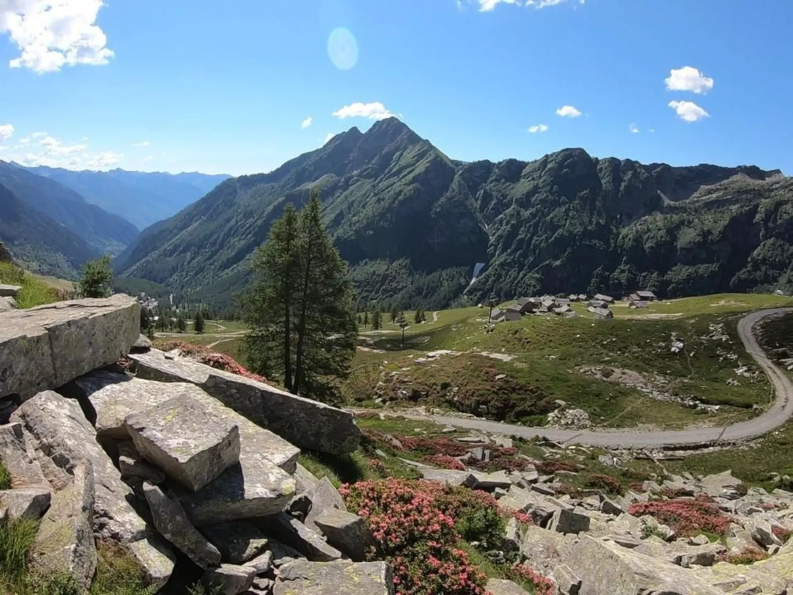 Almhütte "Casi Hütte" mit faszinierender Aussicht-Buiten