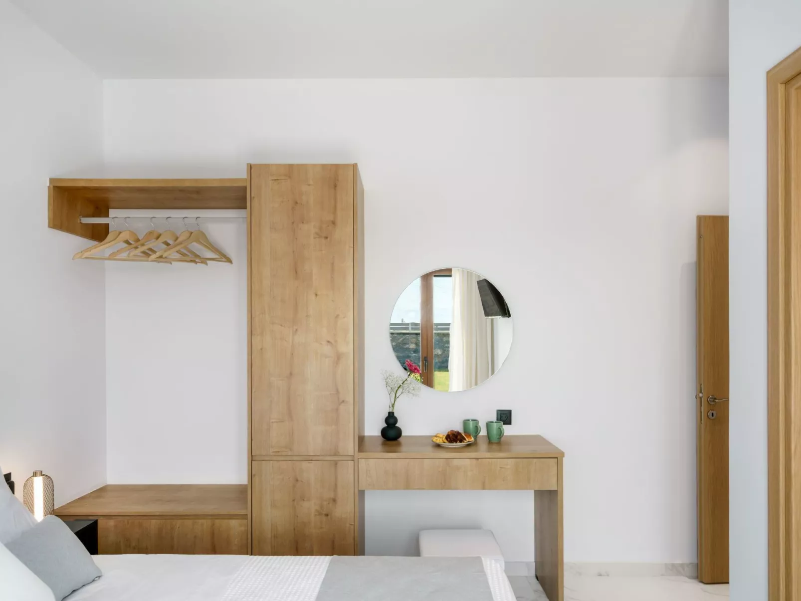 "Luna" mit Privatparkplatz-Binnen