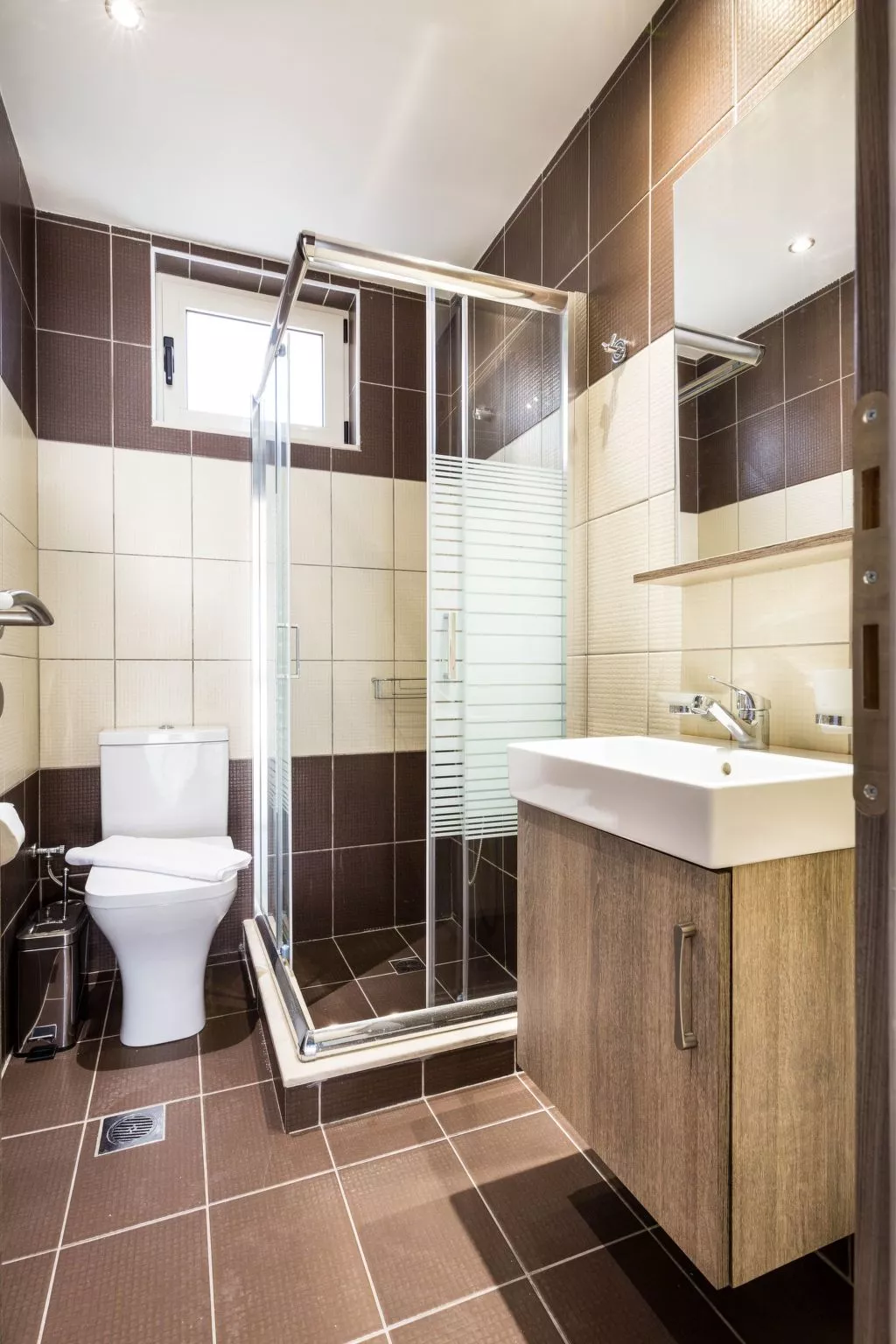 Elegante Villa an der Küste mit privatem Pool-Image-tags.info