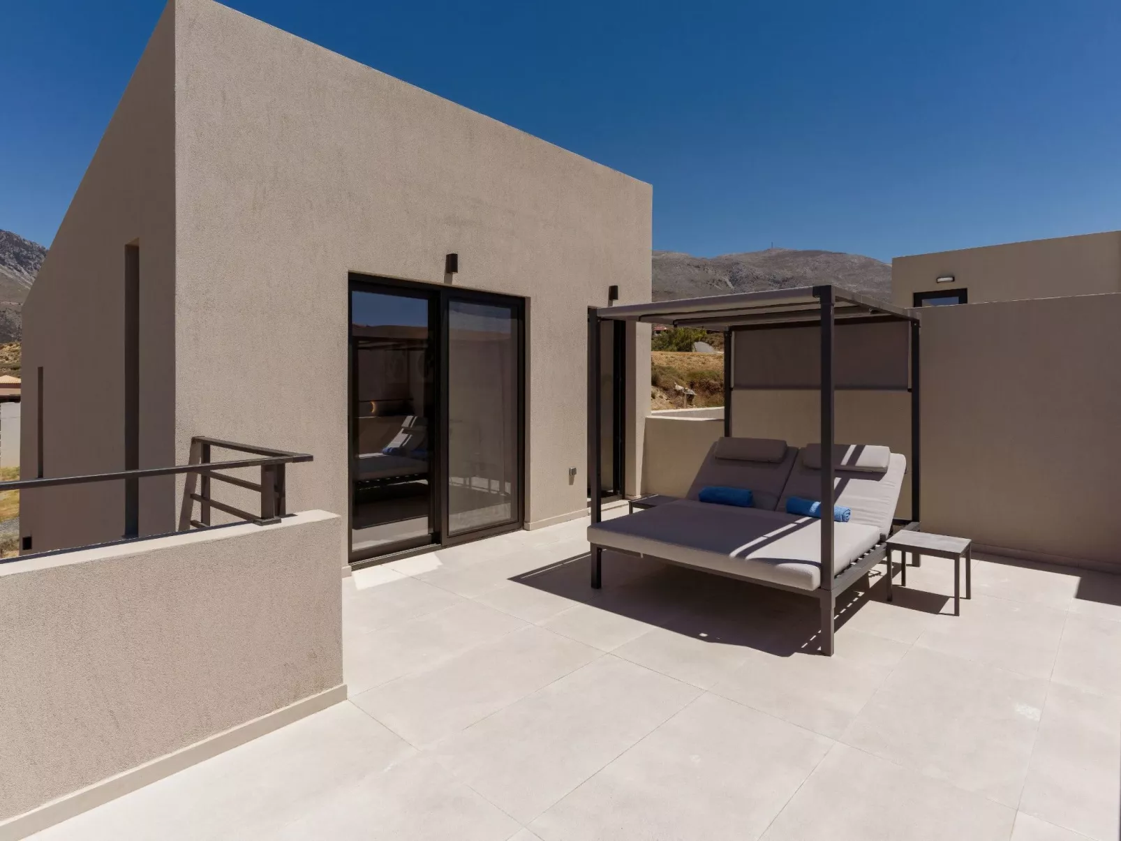 Neue Villa Dandelion, Privater Pool, 100m zum Strand-Binnen