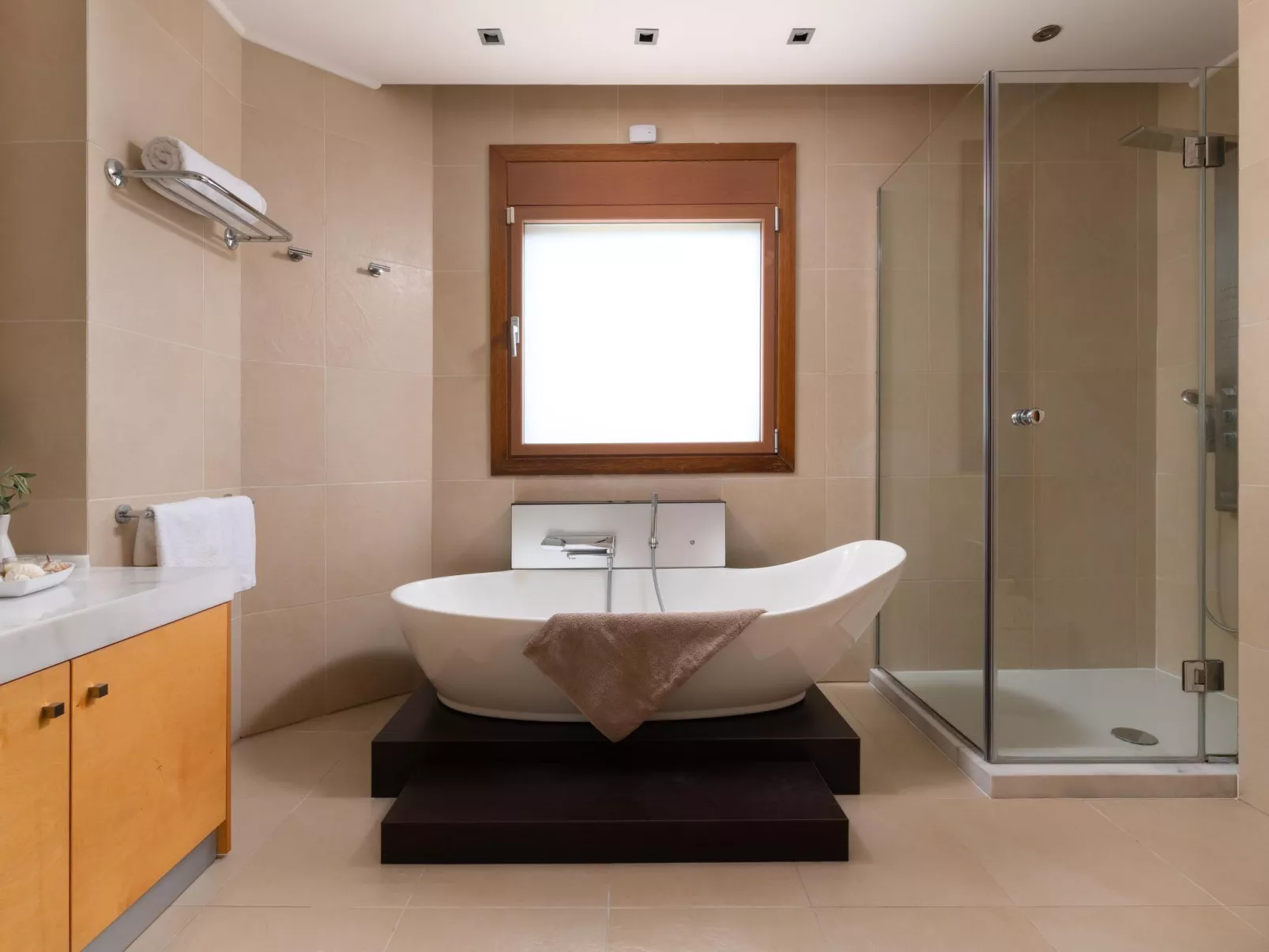 Schöne weiße Ferienvilla Liebe-Binnen