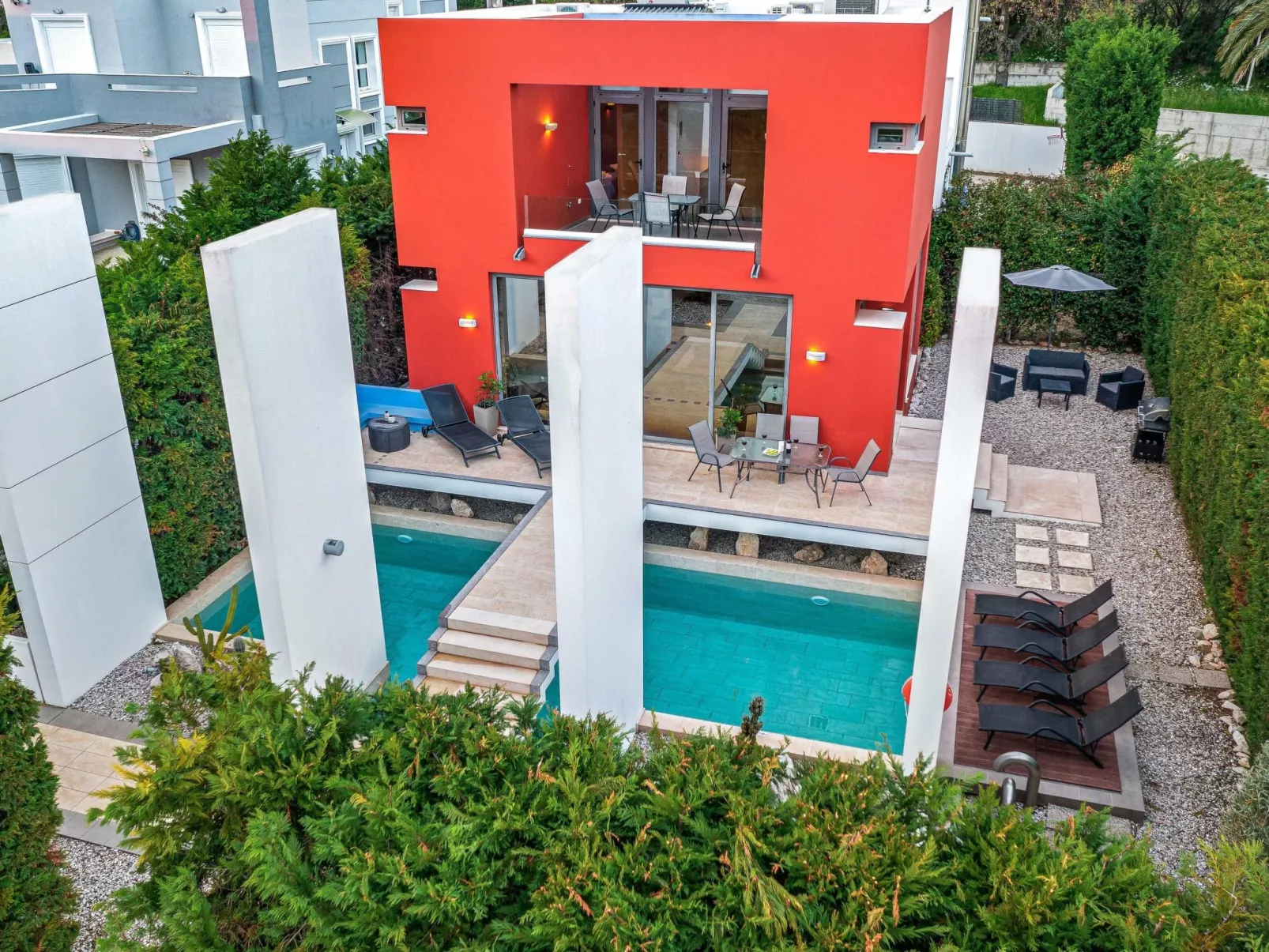 Charmante Mandelvilla auf der Insel Rhodos-Binnen