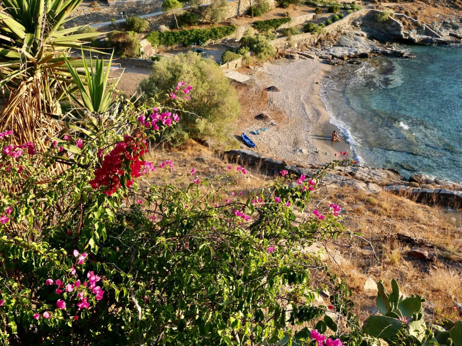 Luxuriöse, ruhige Wohnung direkt am Meer - Privatstrand-Buiten