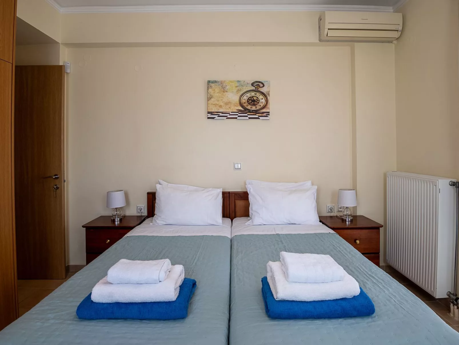 Neue Familienvillen mit 2 privaten Pools, Spielzimmer-Image-tags.info