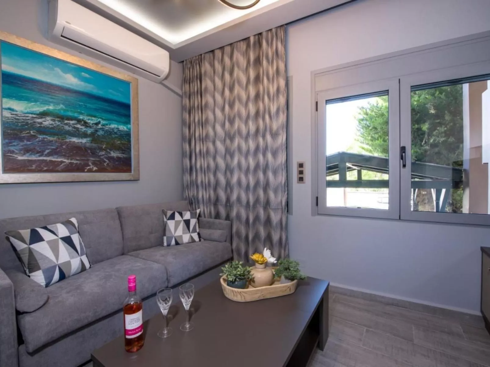 Renas Luxus-Wohnung-Binnen