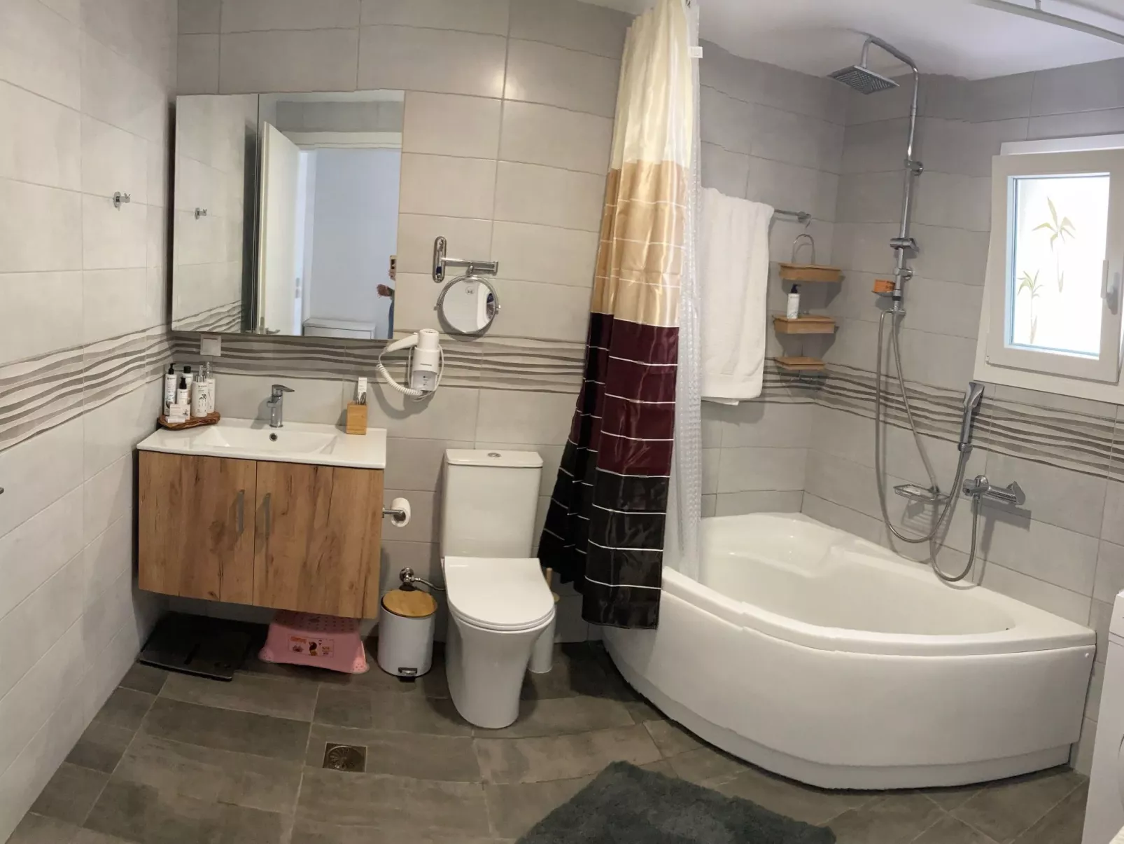 Zax Meerblick Villen mit Pool und 8 Schlafzimmern dom-Image-tags.info