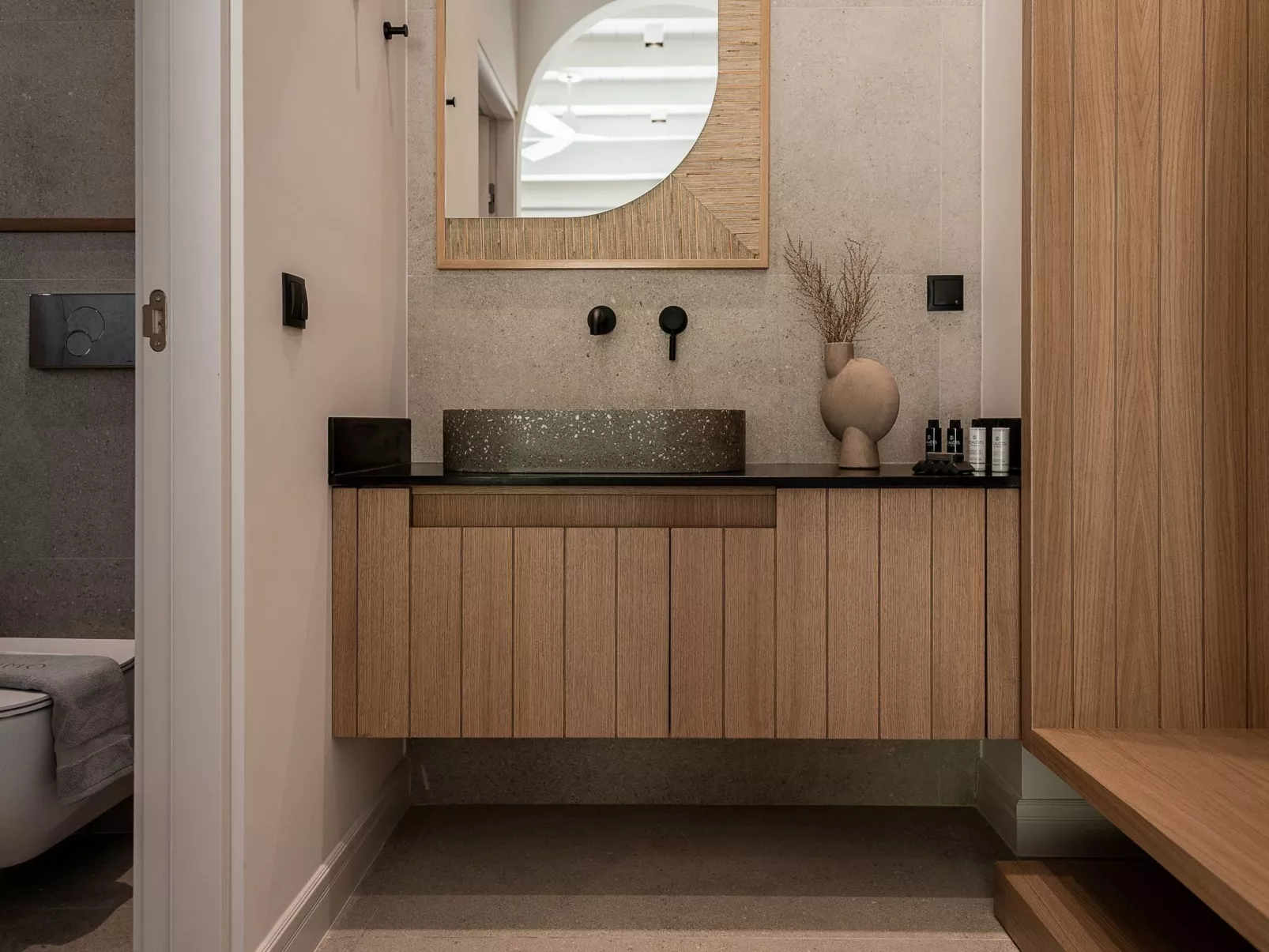 "Kokomo Gaia" mit privatem Parkplatz-Binnen