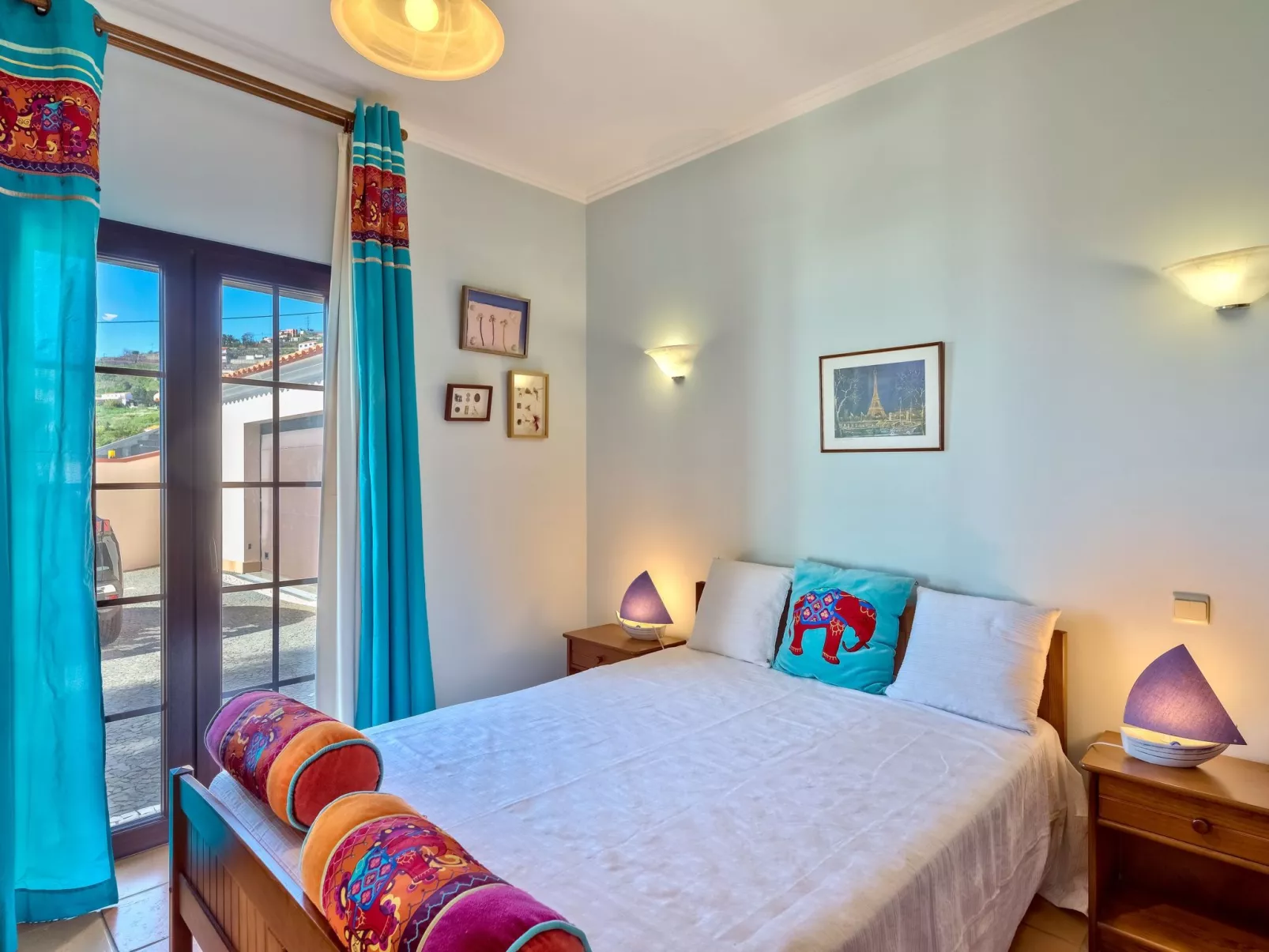 Königliche Villa Amores-Binnen