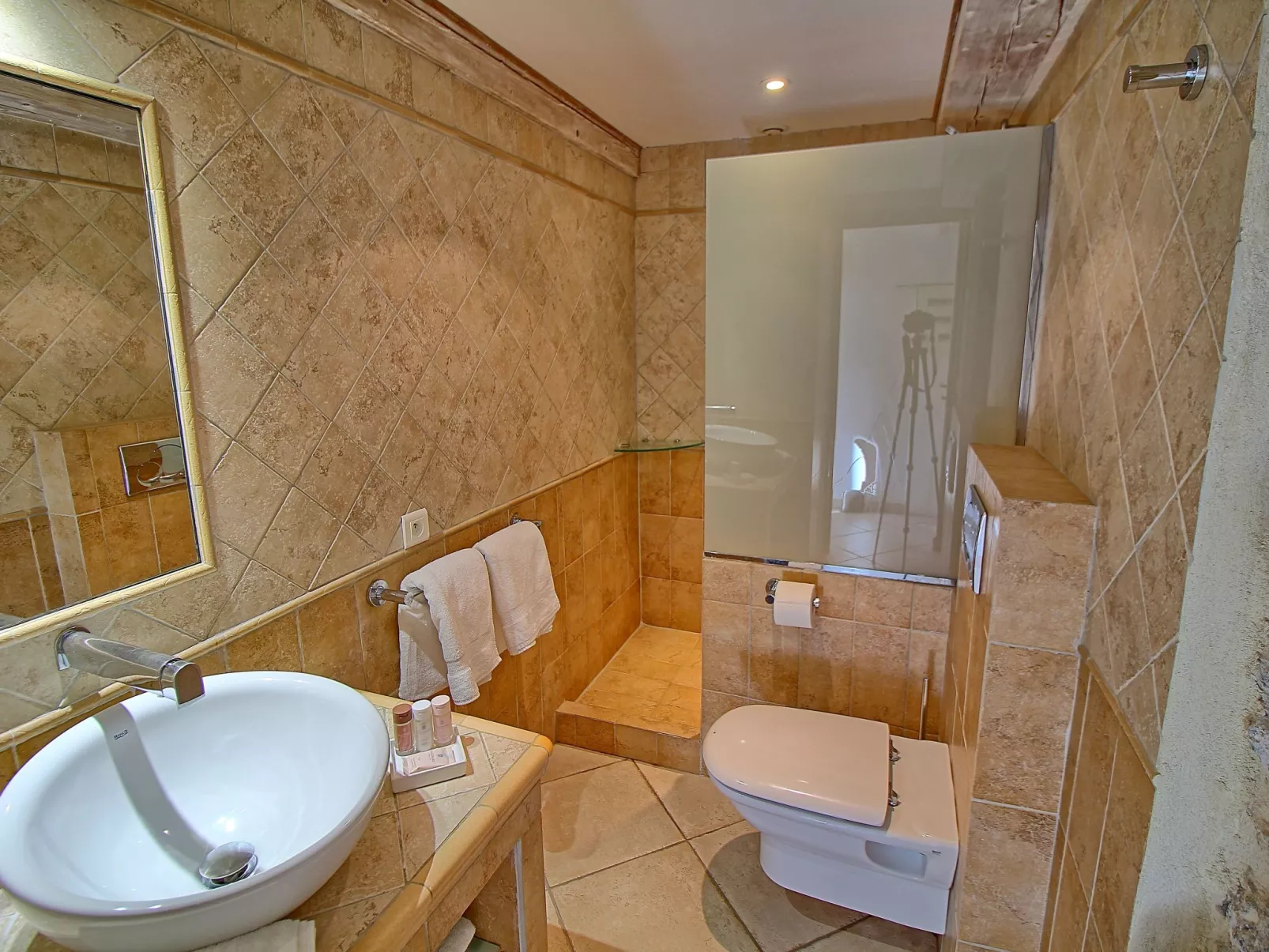 Studio-Appartement "Bastide du Soleil" (Sonnenbastide)-Binnen