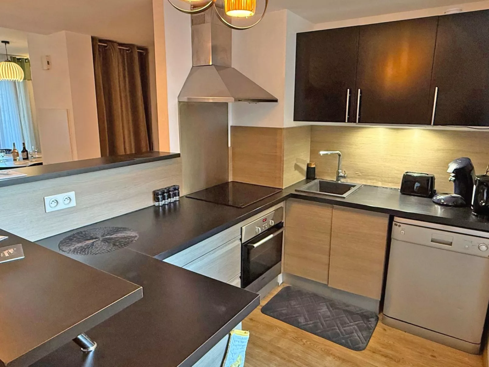 Wohnung T3 - 5 pers - Klimaanlage - Zentrum-Binnen