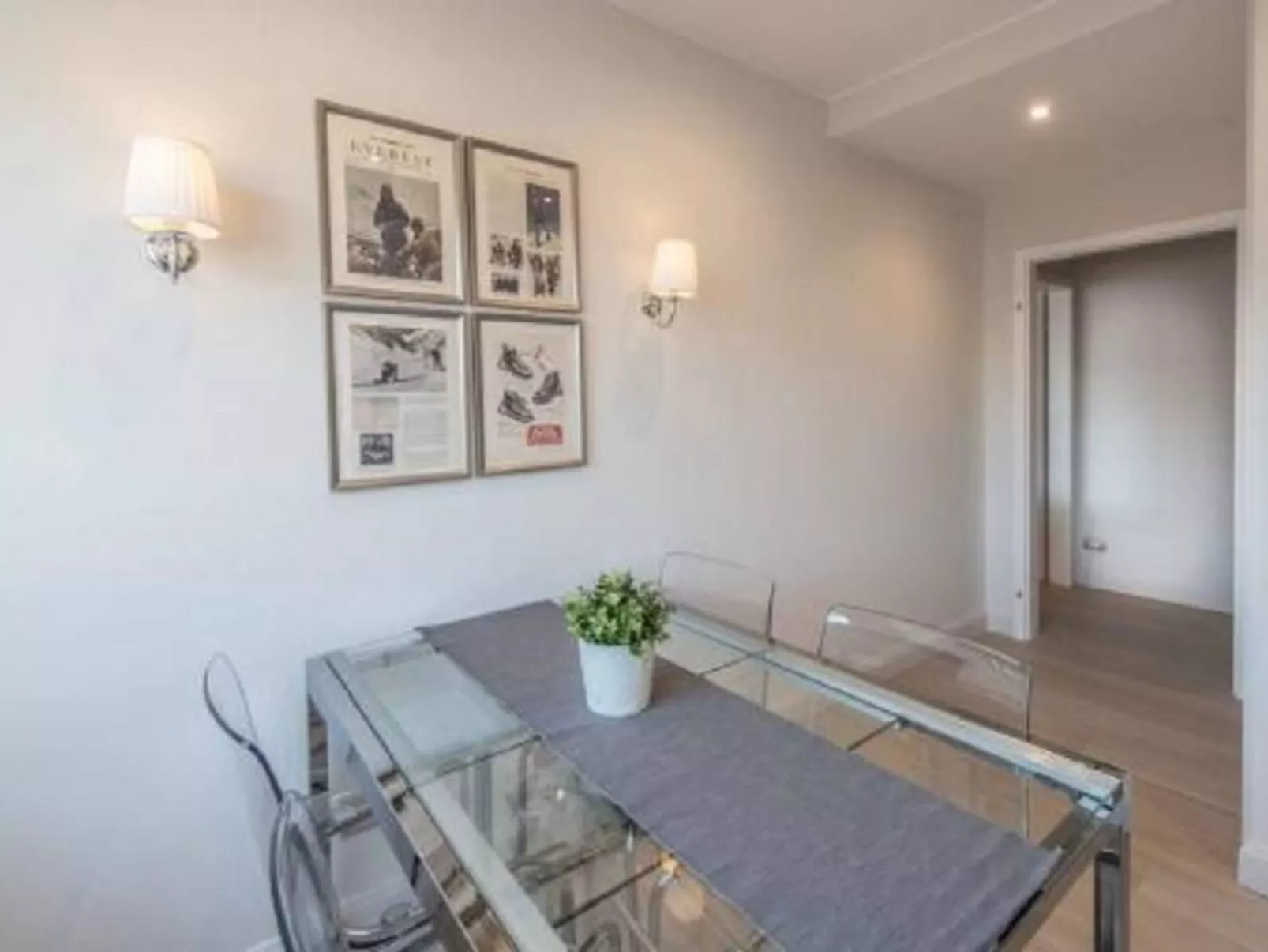 Elegante Penthouse-Wohnung mit Seeblick-Binnen