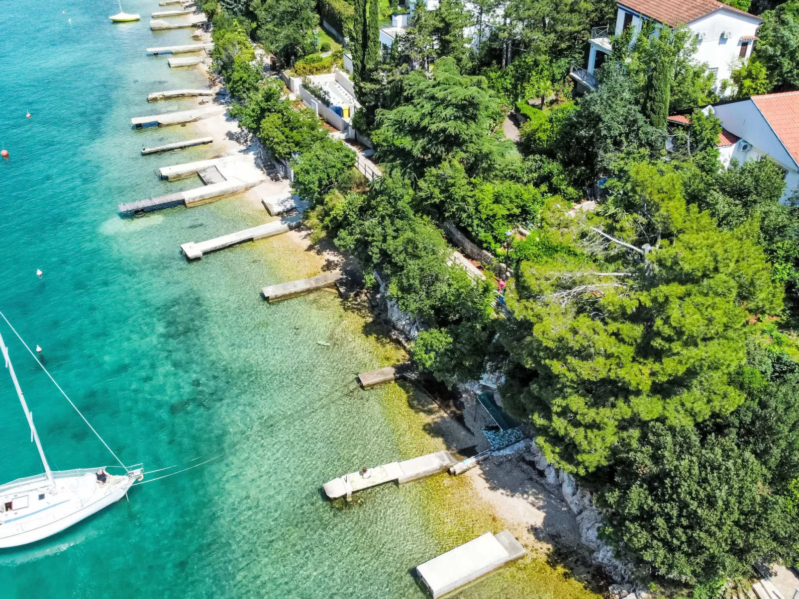 Apartman Bisa-Omgeving