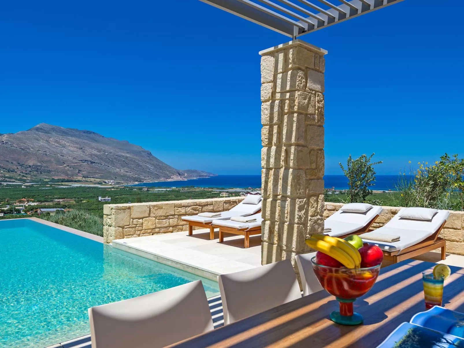 Youphoria Meerblick Villa Oneiro-Binnen