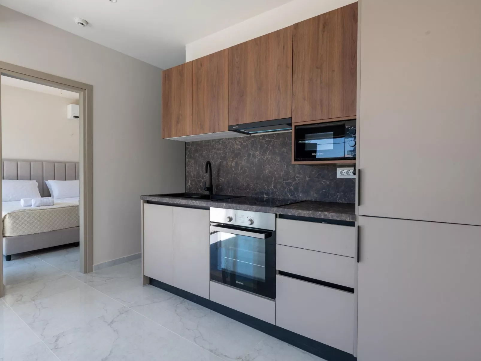 Rhodes Stars Stellar Villas-Perseus-Binnen