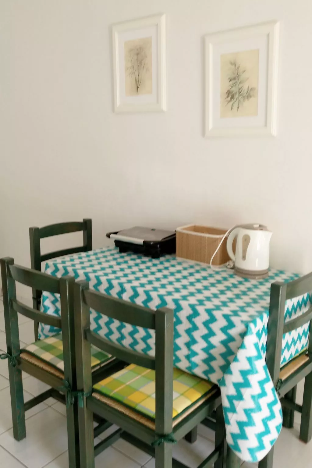 Zinovia Studio mit Balkon-Binnen