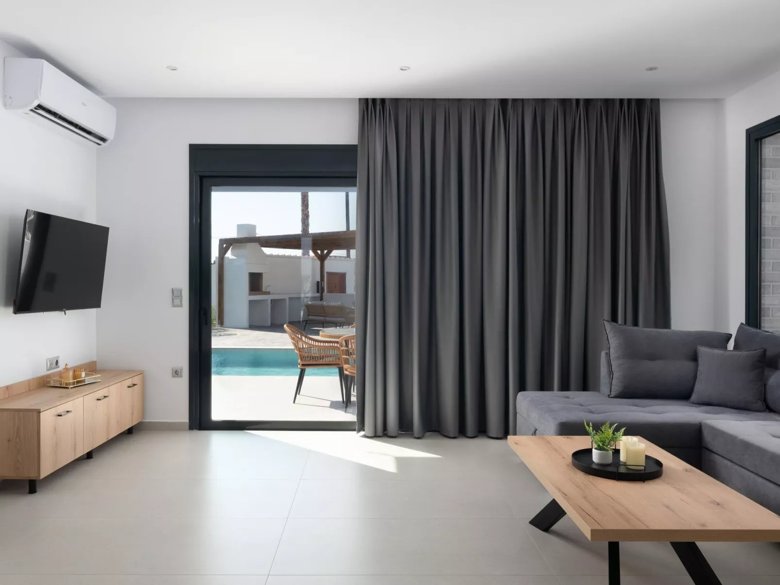 Davlakos Wohnung Rea 2-Binnen