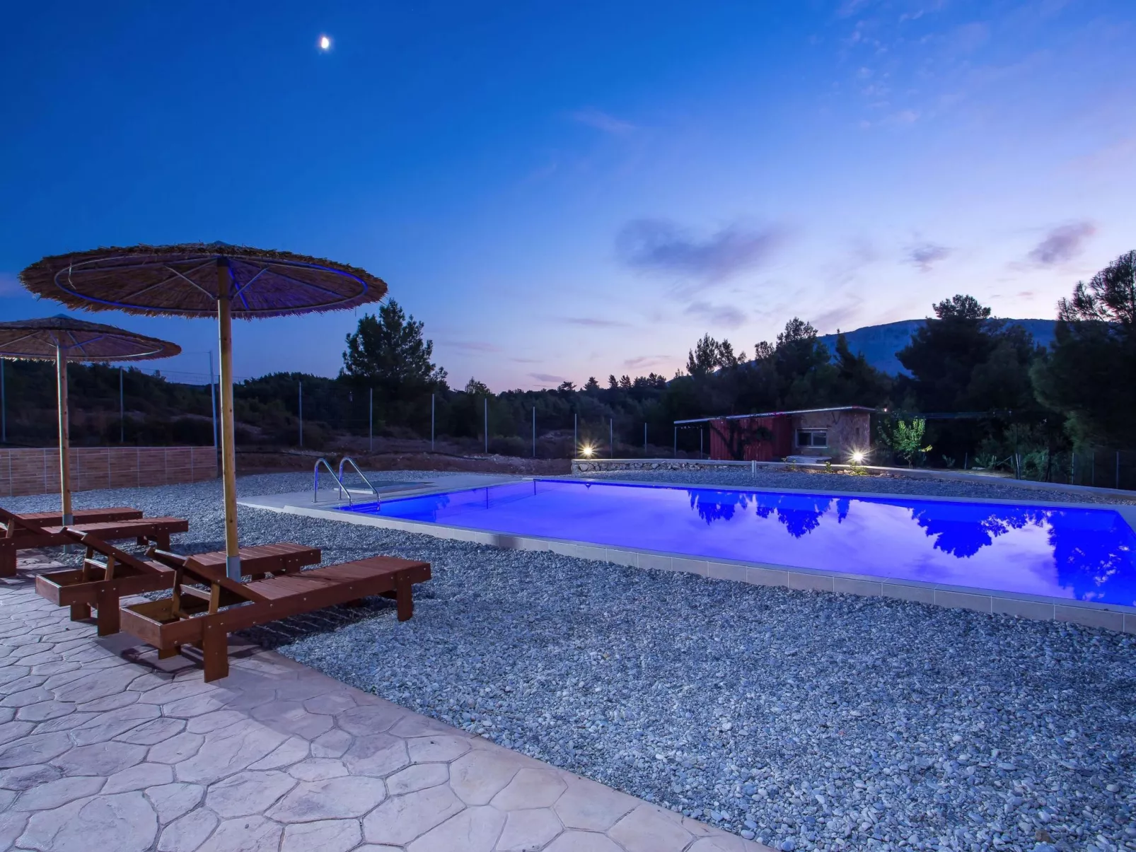 Schöne Steinvilla im Wald-Buiten