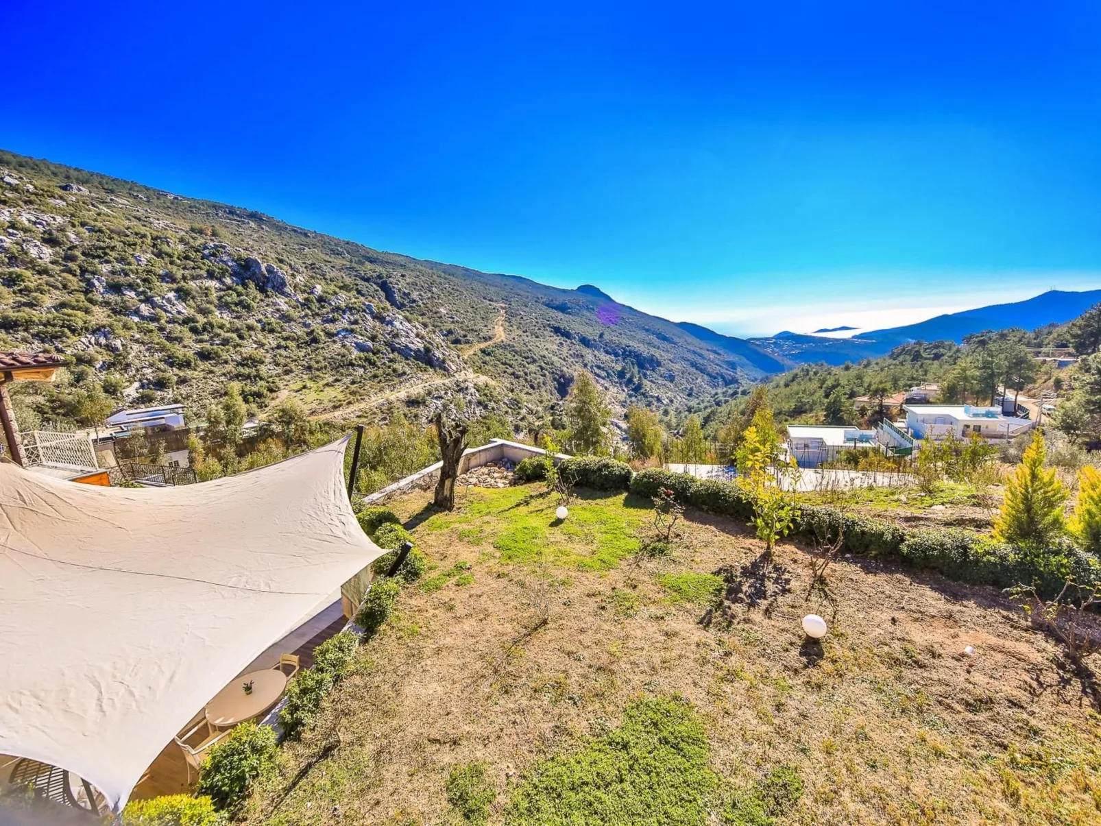 Natursteinhaus mit Pool in Kalkan Islamlar-Binnen