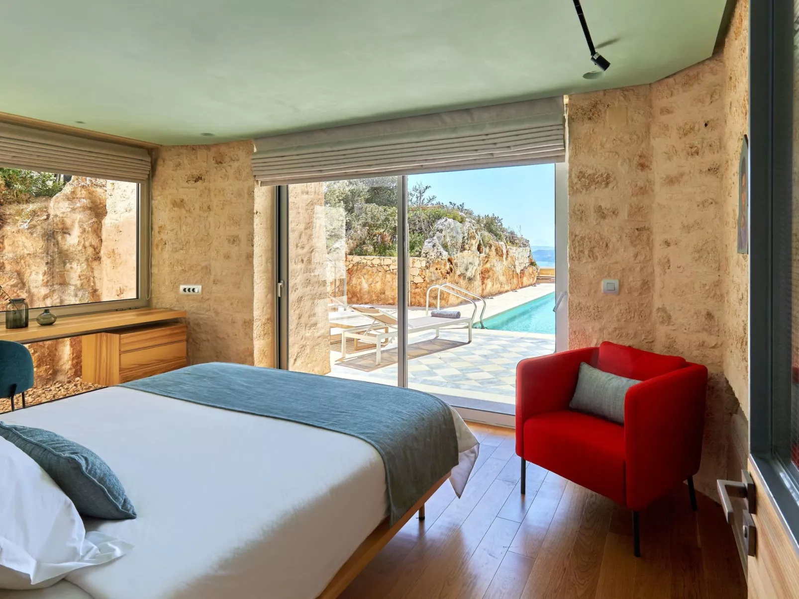 New Olives and Thyme, Meerblick mit 2 beheizten Pools-Image-tags.info