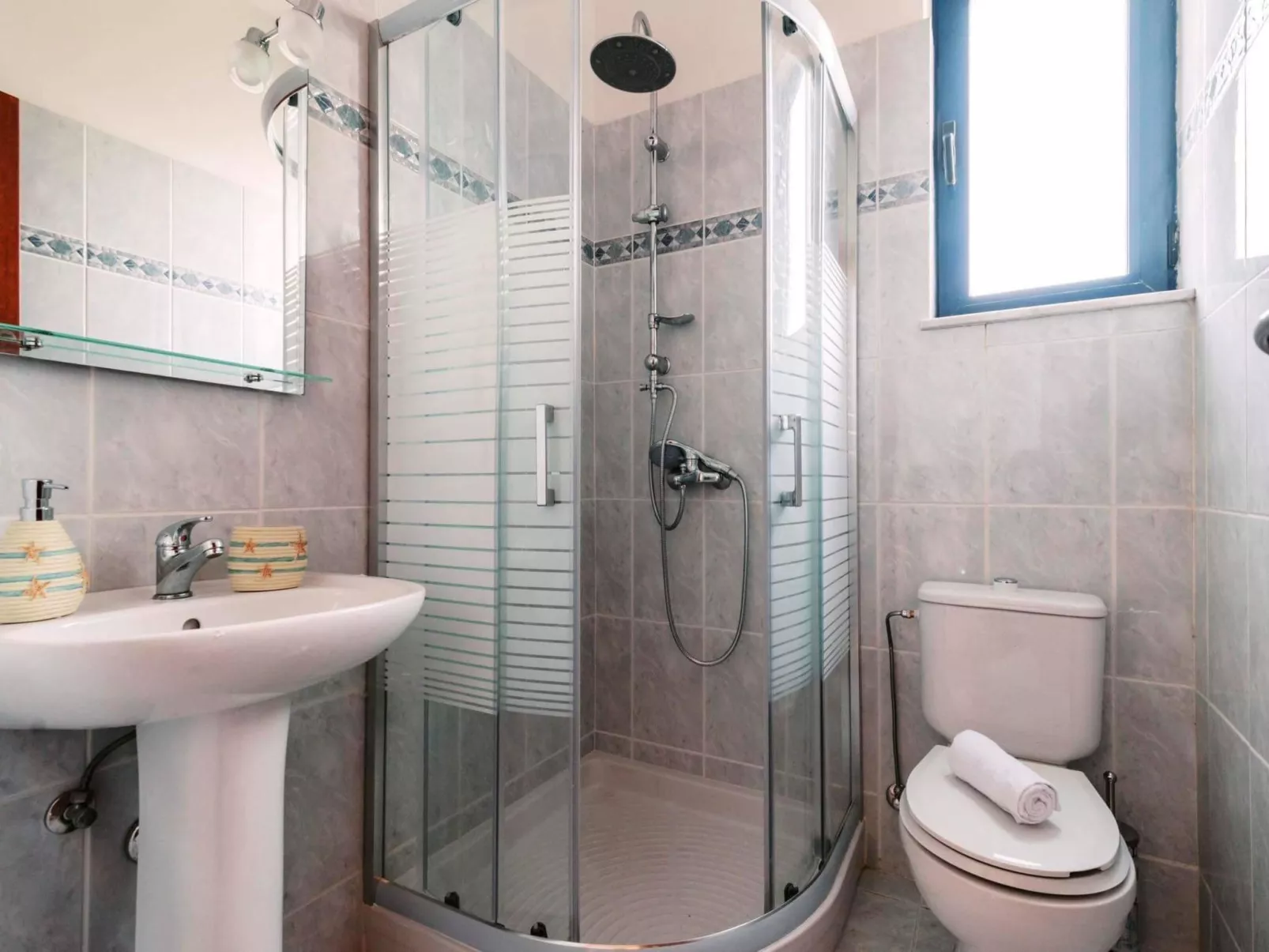 Wunderschöne Villa Infinity Blue-Binnen